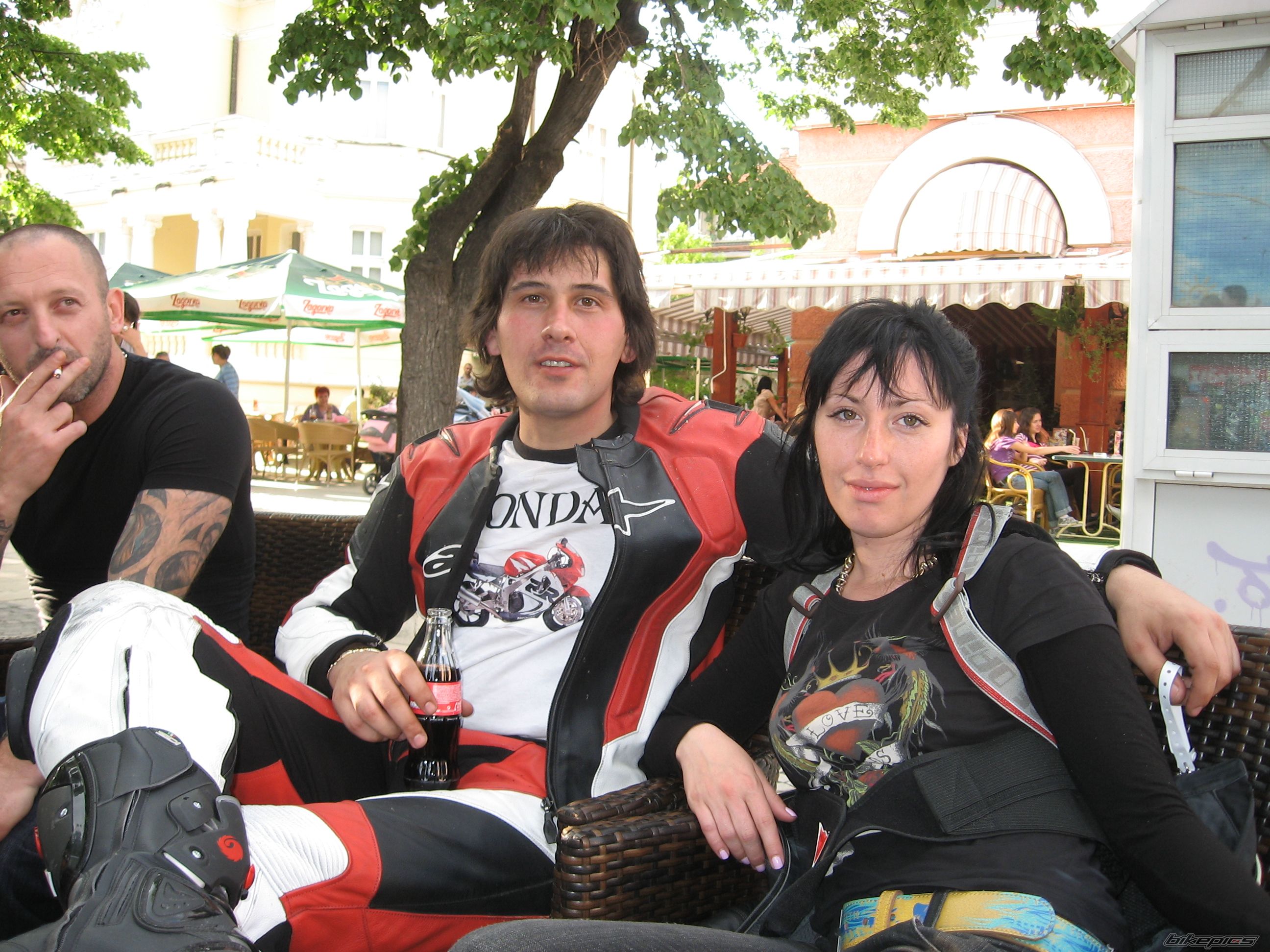 Photo 1672433