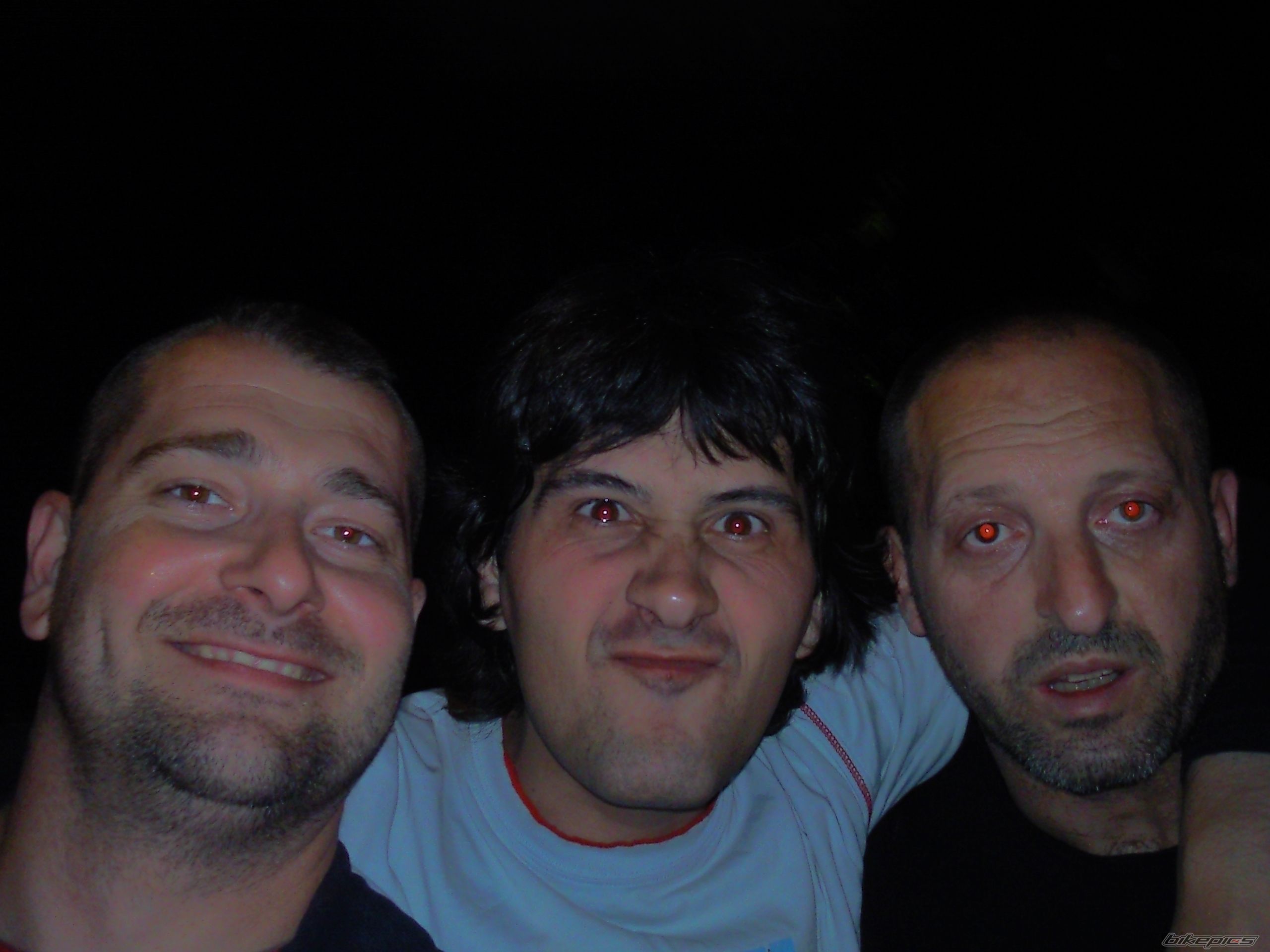 Photo 1672441