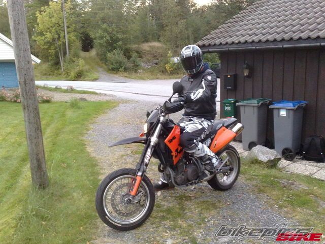 Photo 1672455