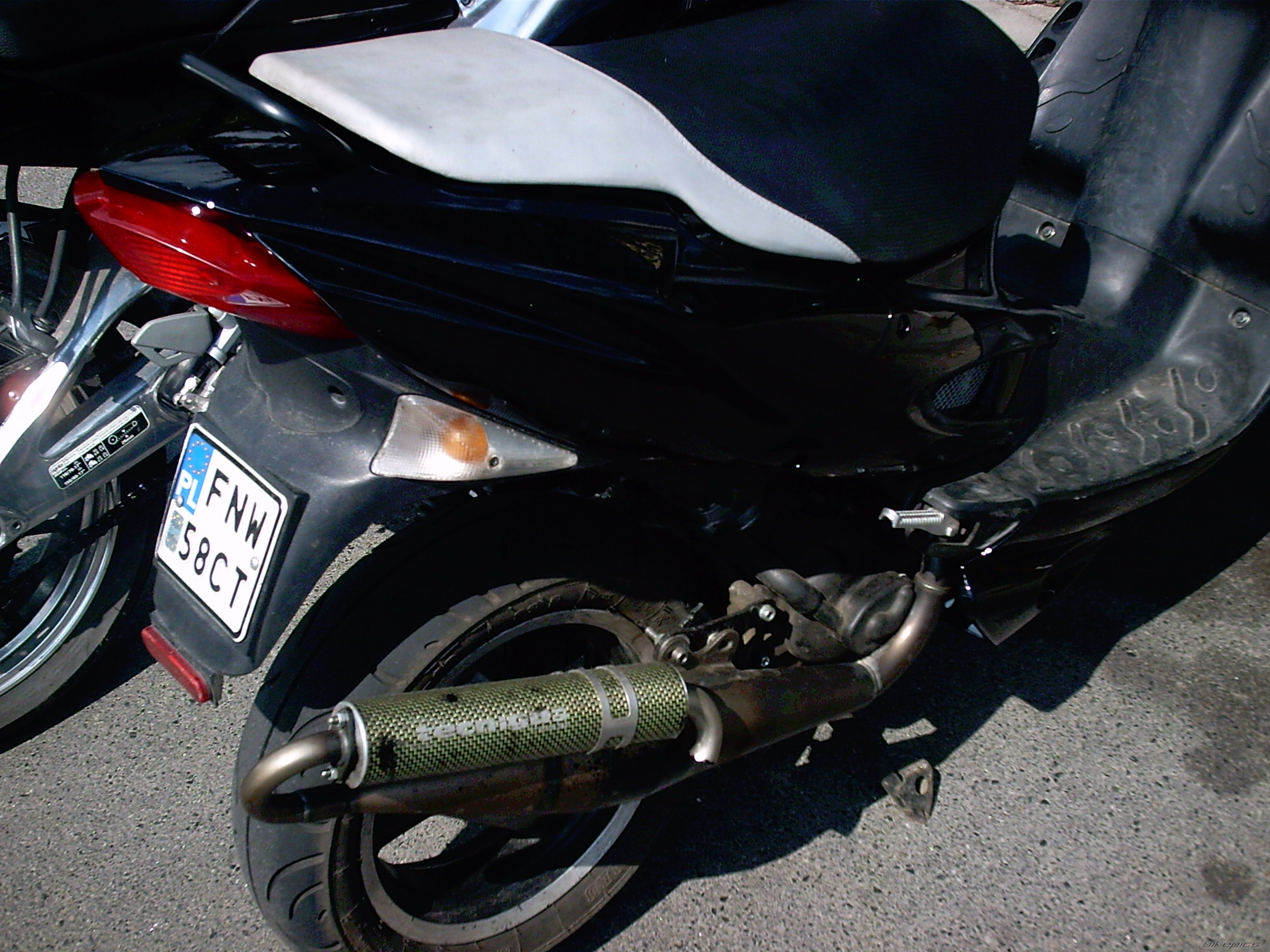 Photo 1672705
