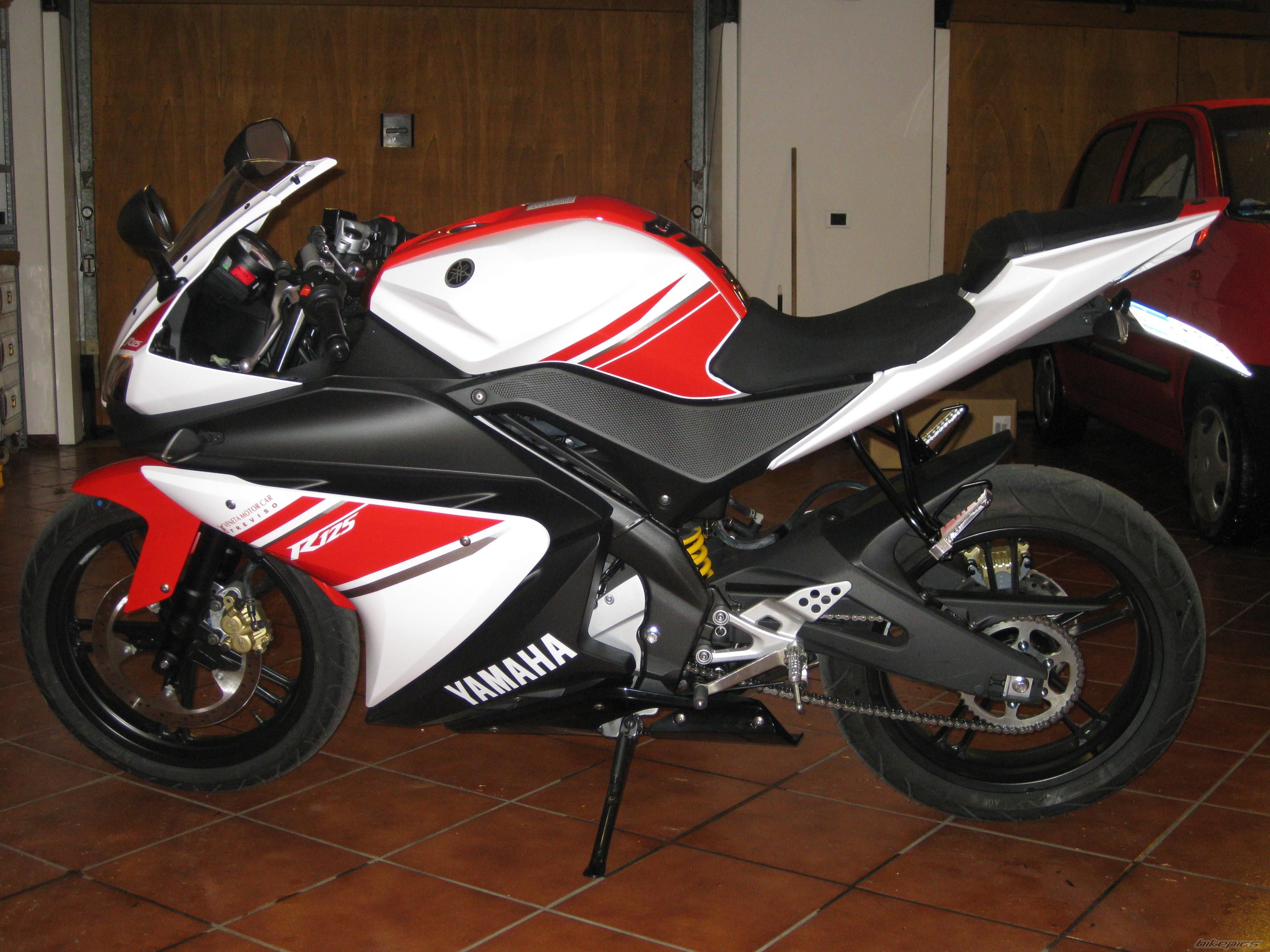 Photo 1672717