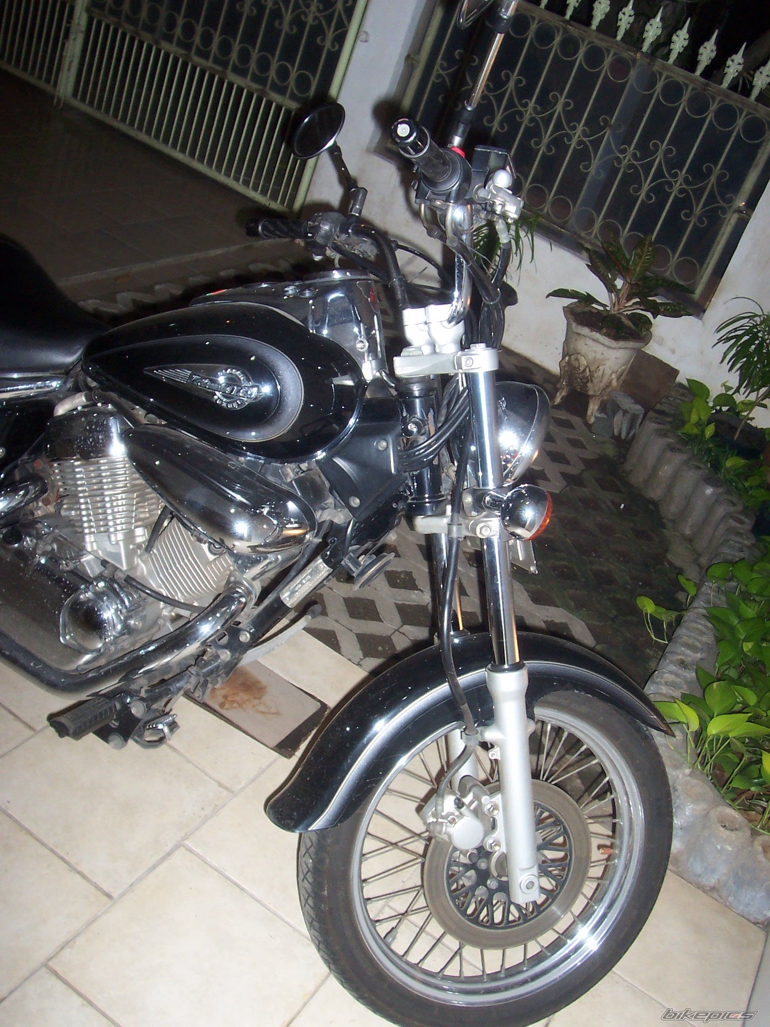 Photo 1672840