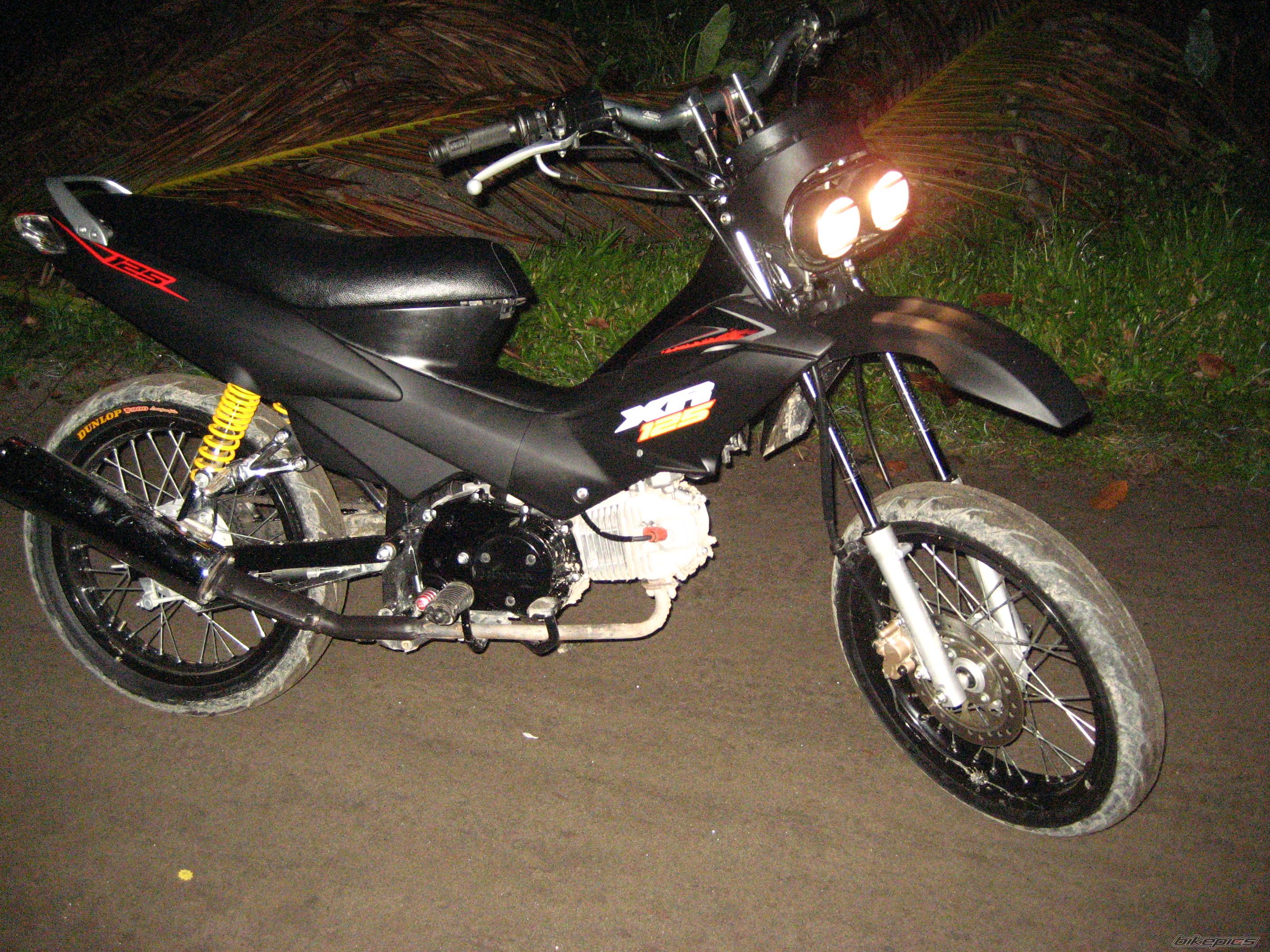 Photo 1672925