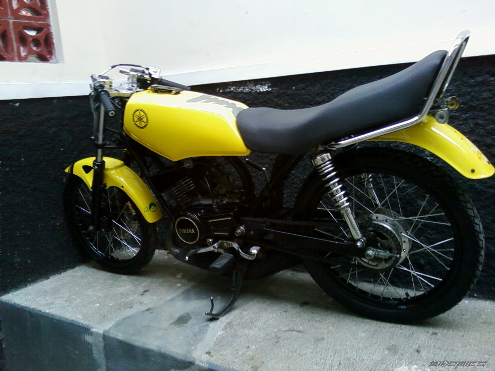 Photo 1672955
