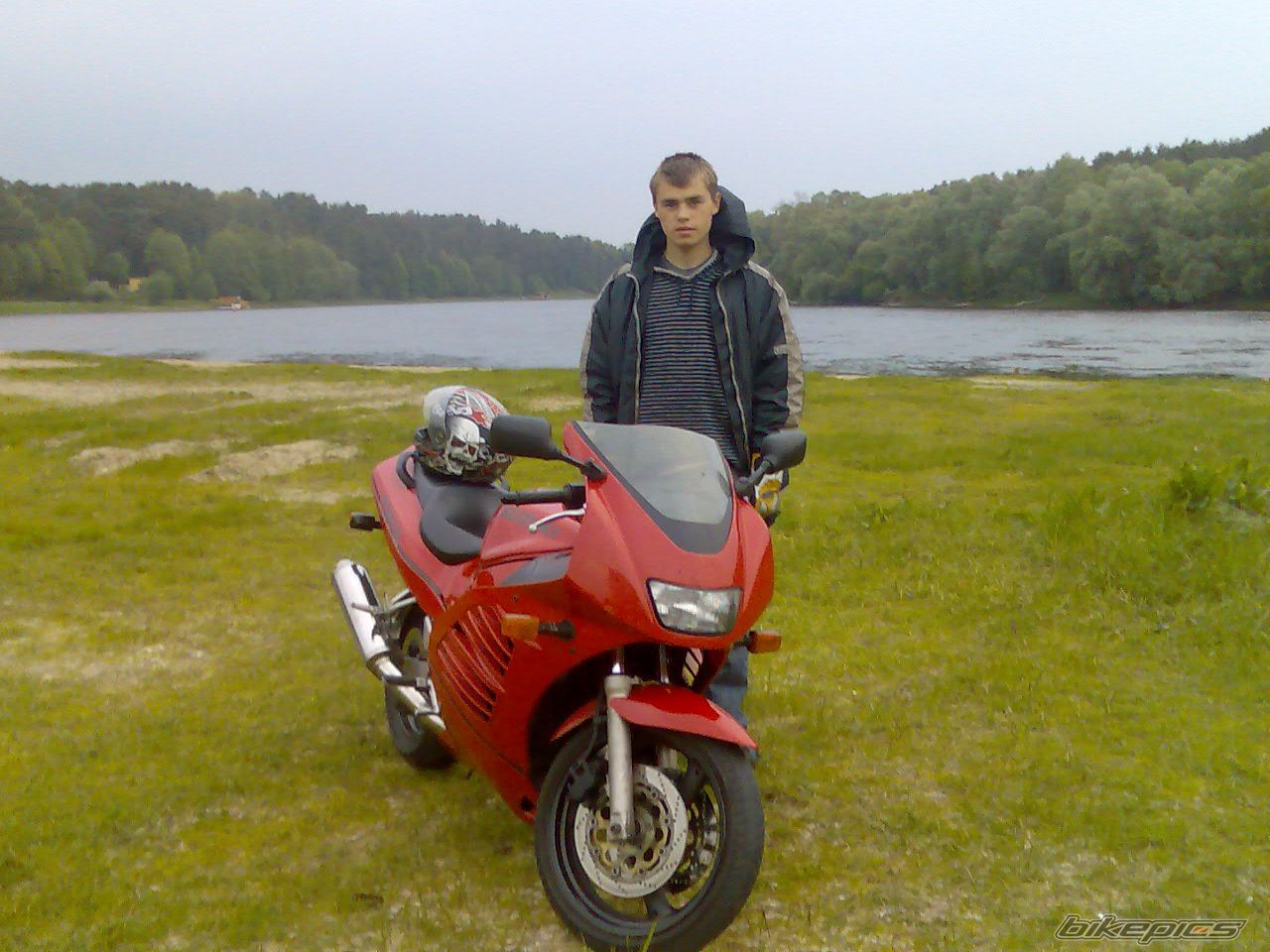 Photo 1673088