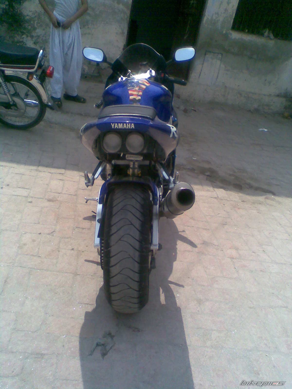 Photo 1673109
