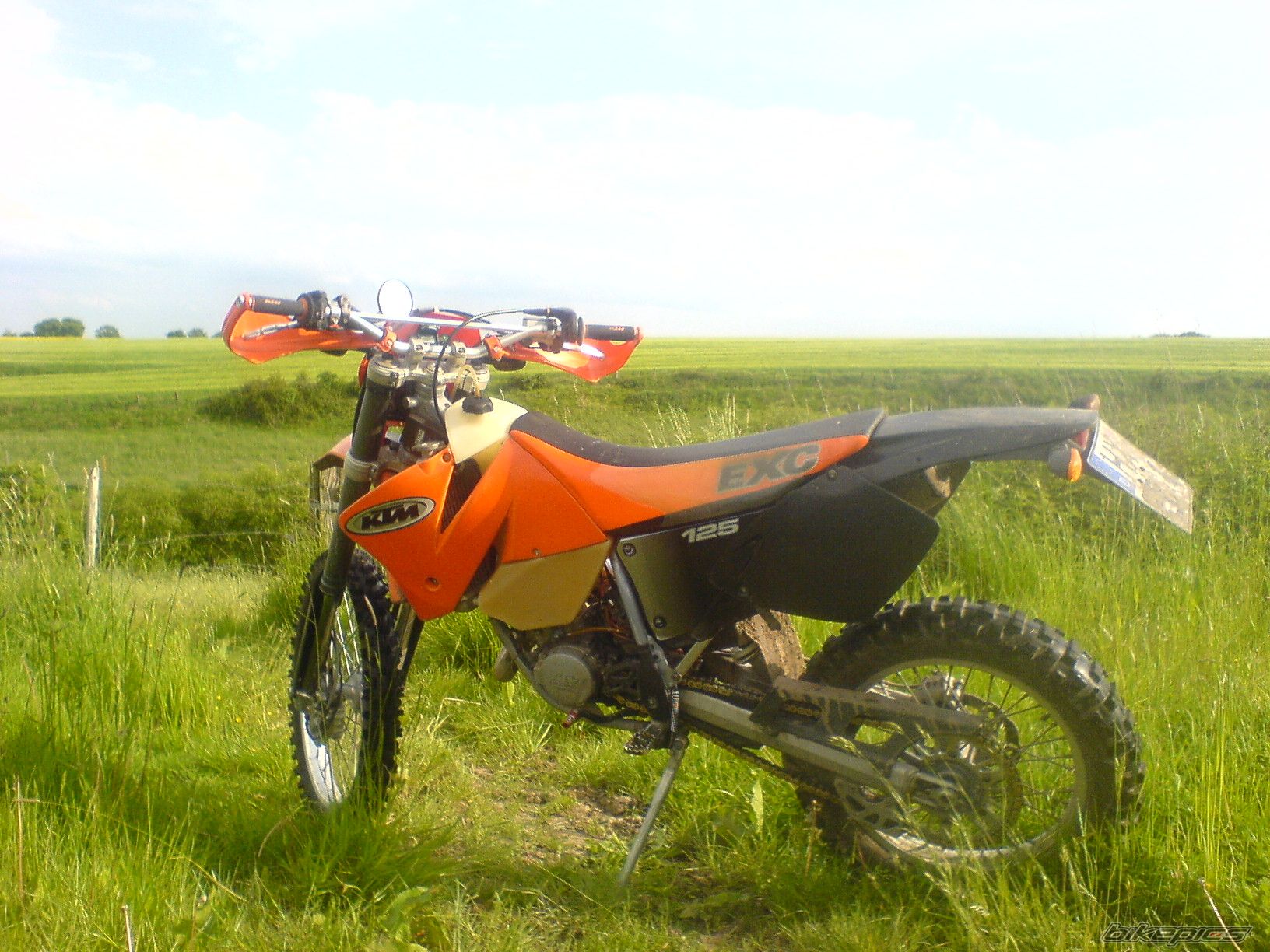Bike Photo 1673154