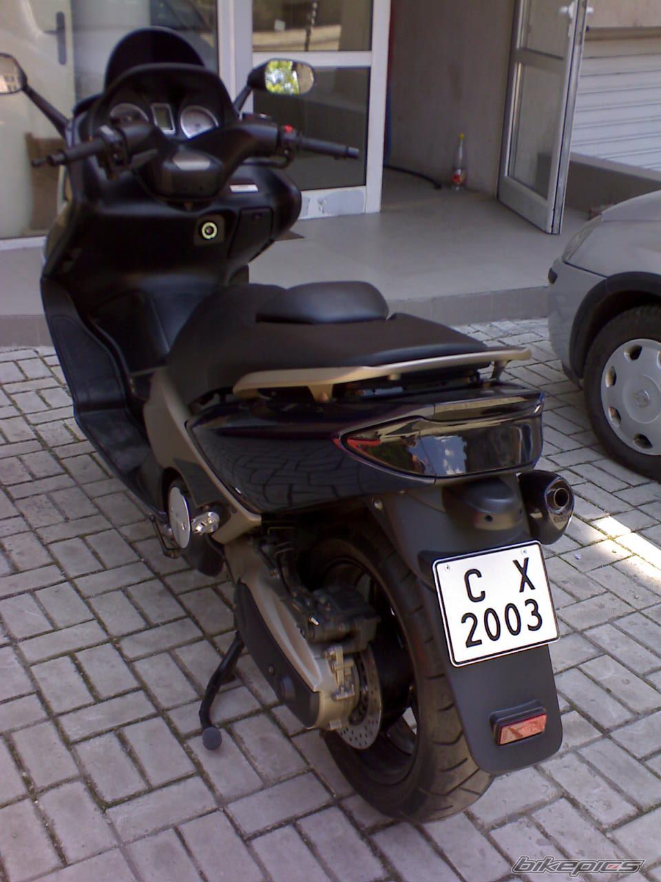 Photo 1673161