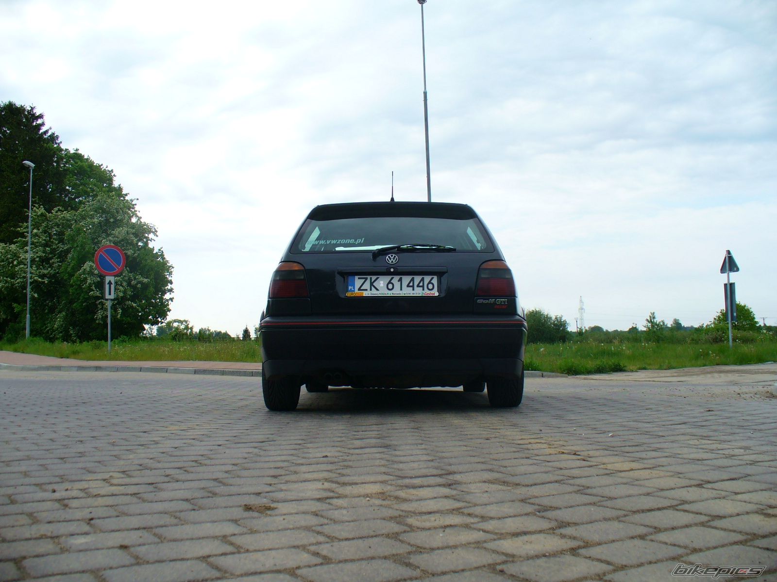 Photo 1673231