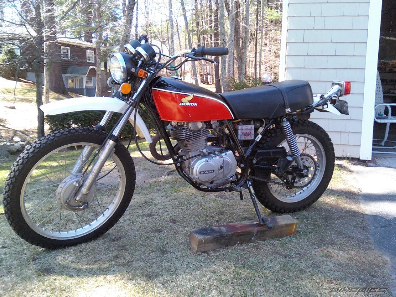 Photo 1673249