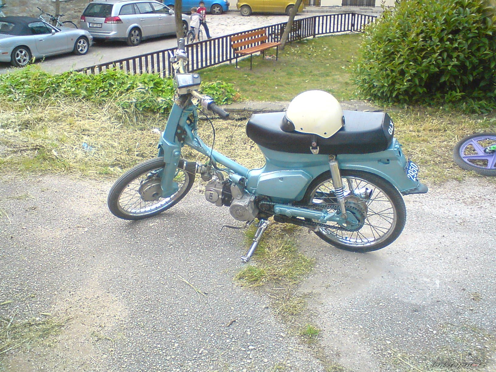 Bike Photo 1673343