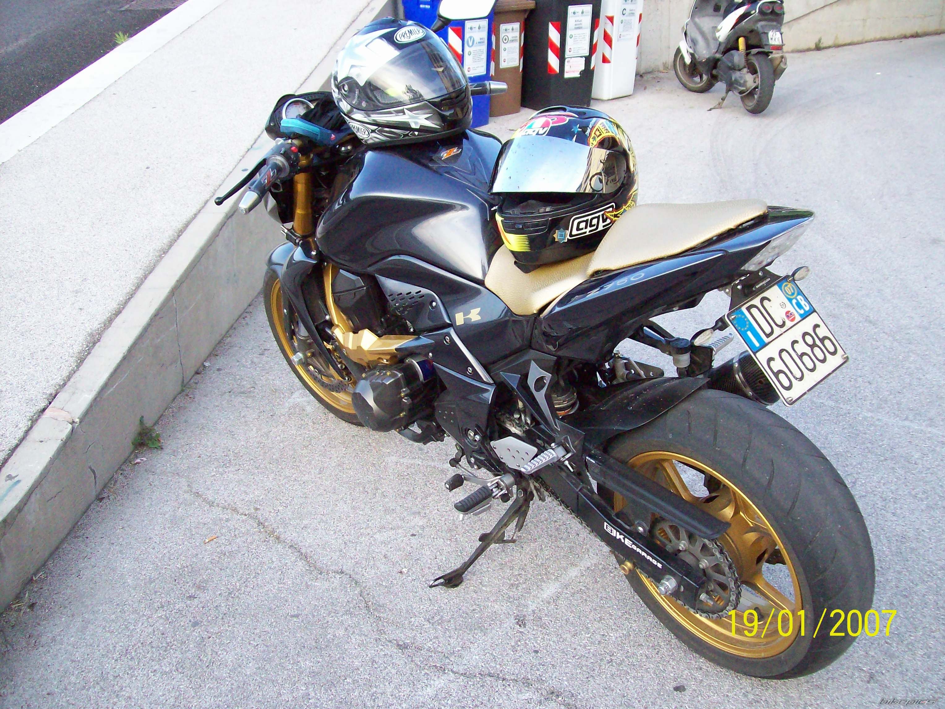 Photo 1673536