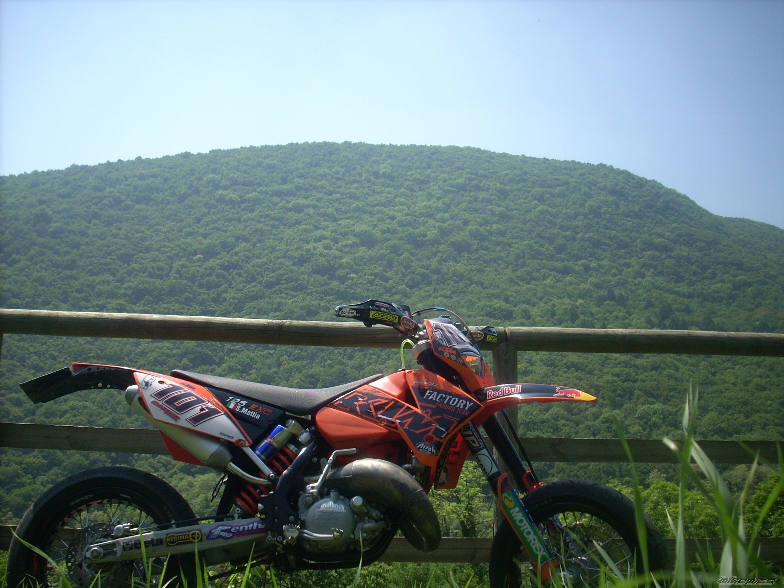 Photo 1673674
