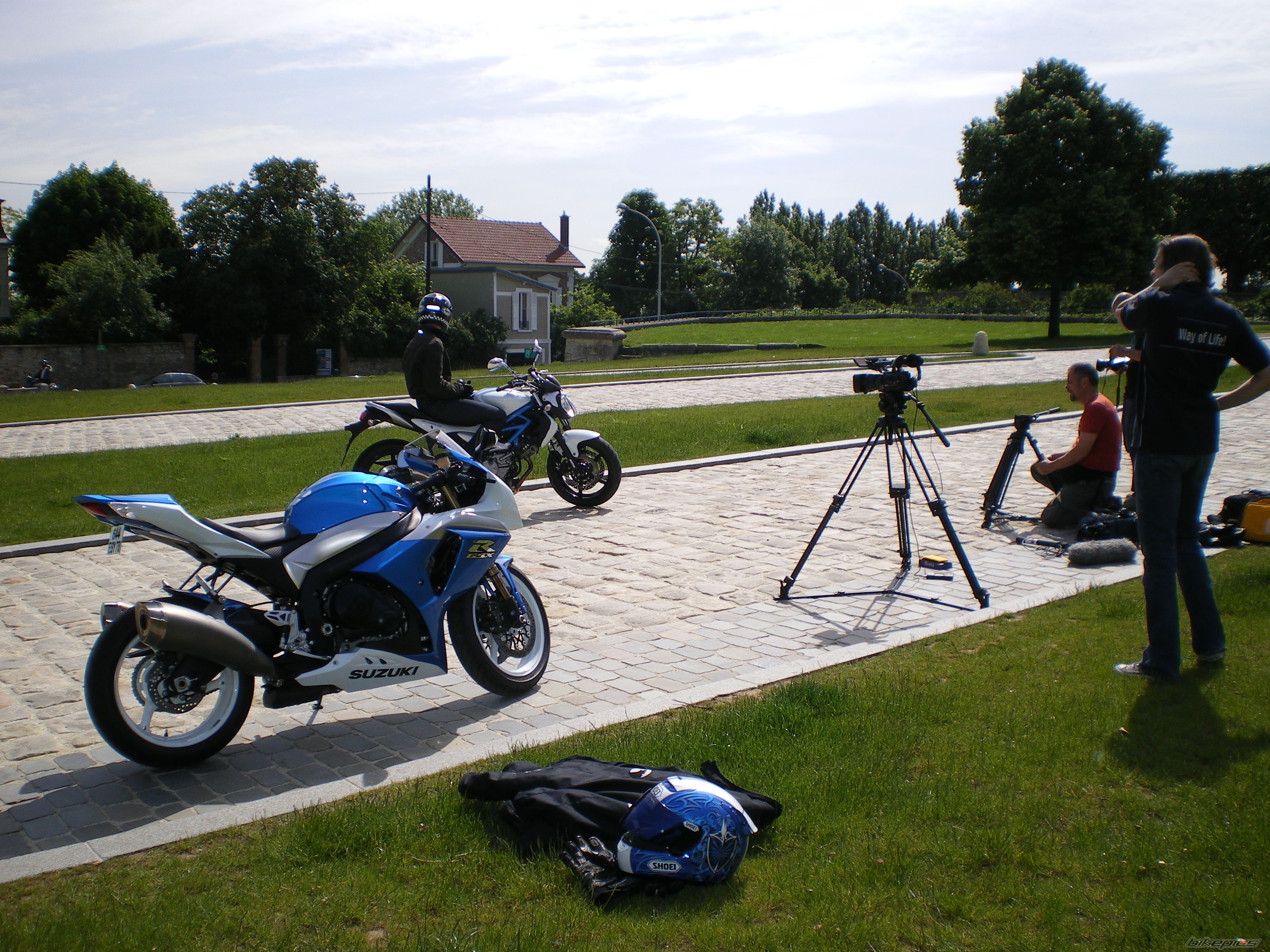 Bike Photo 1673723