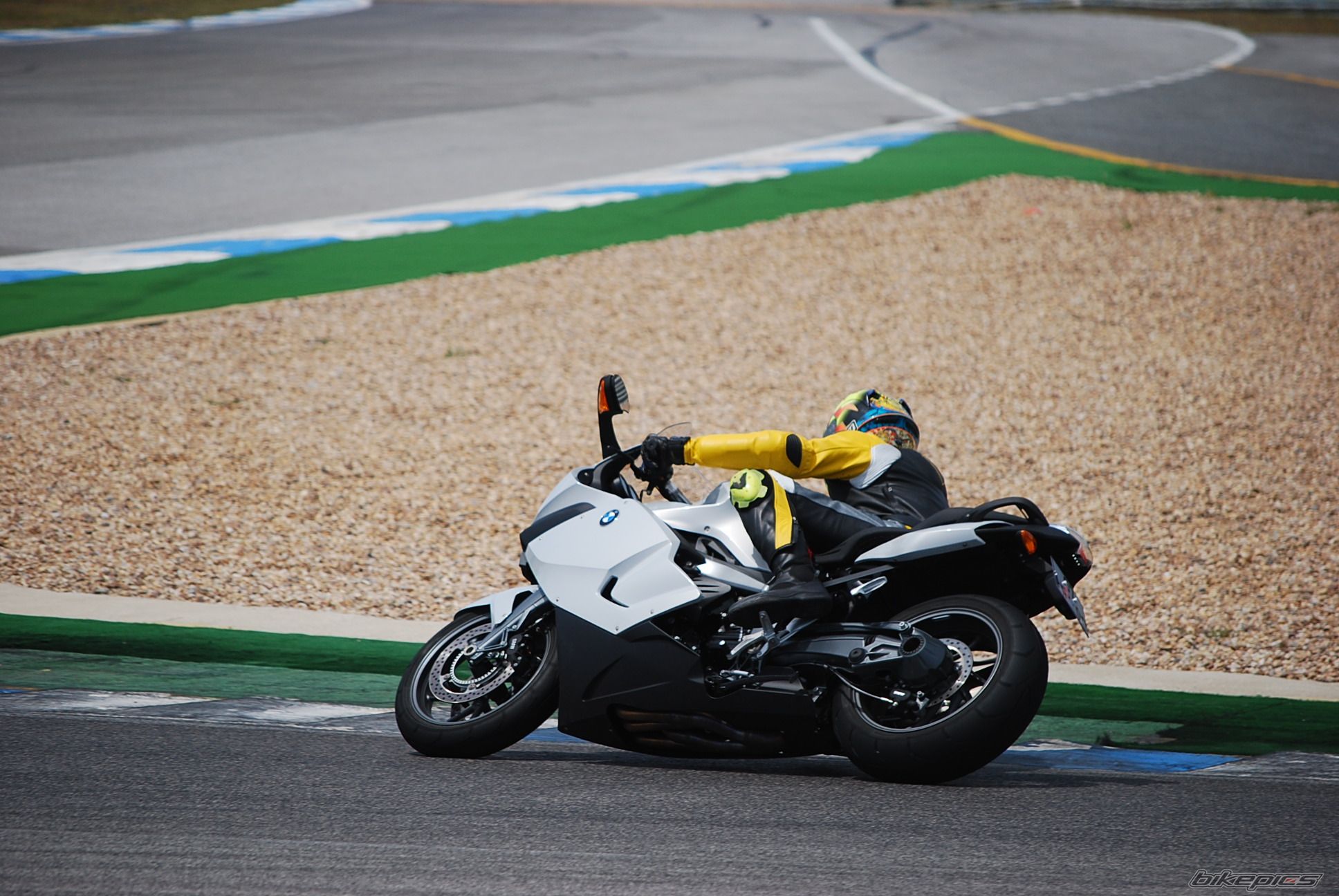 Bike Photo 1673741