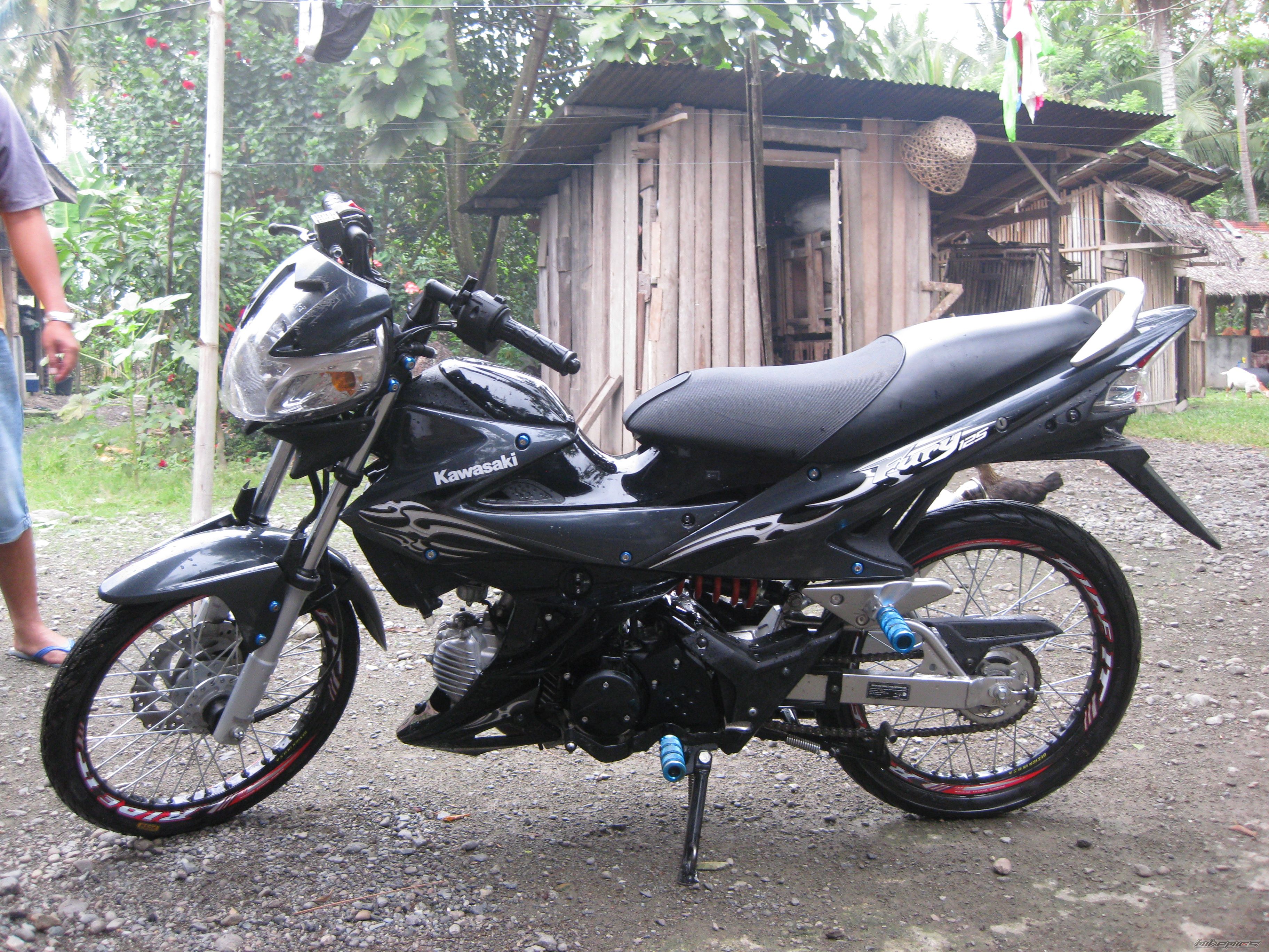 Bike Photo 1673852