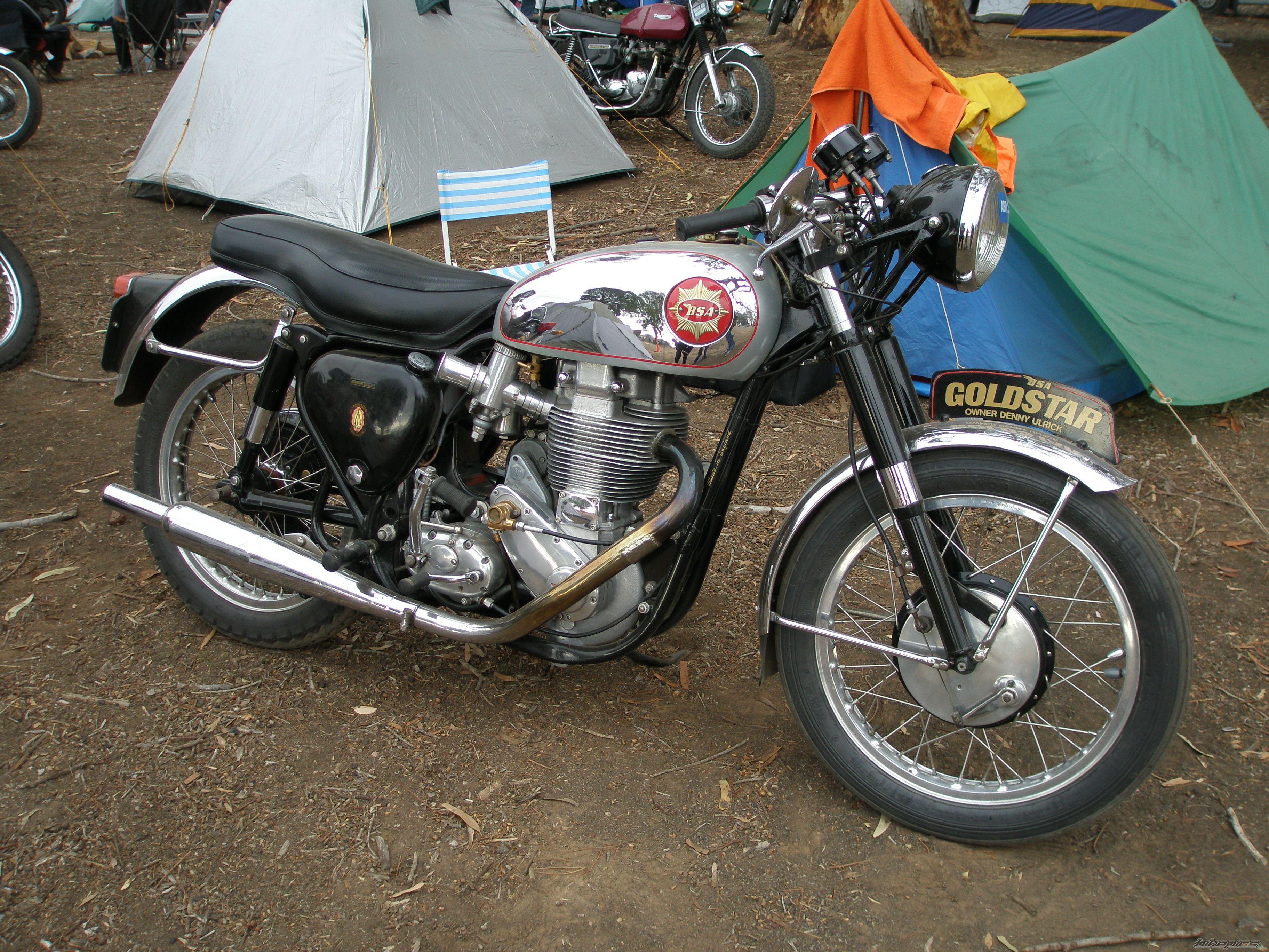 Photo 1674038