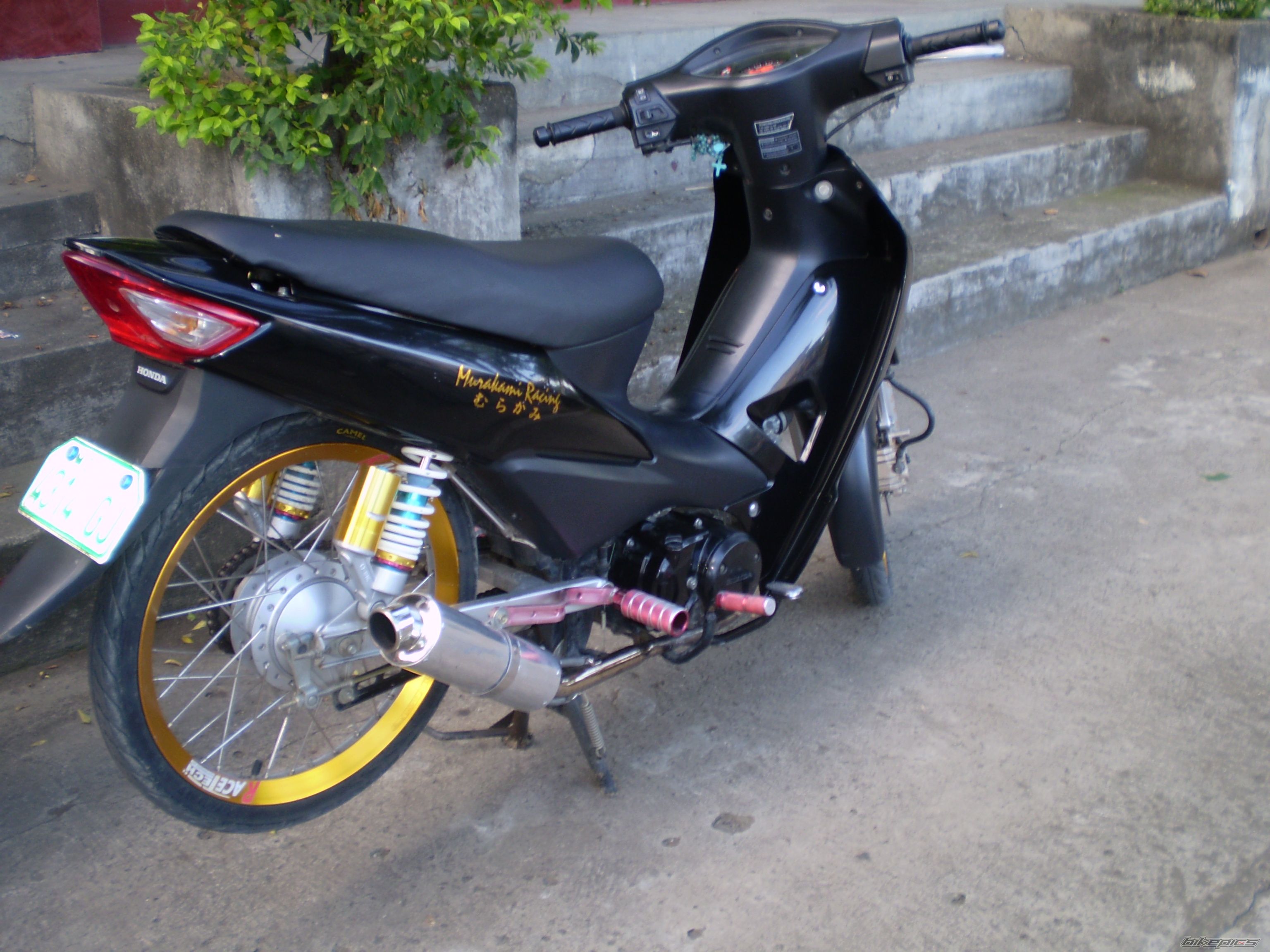 Photo 1674054