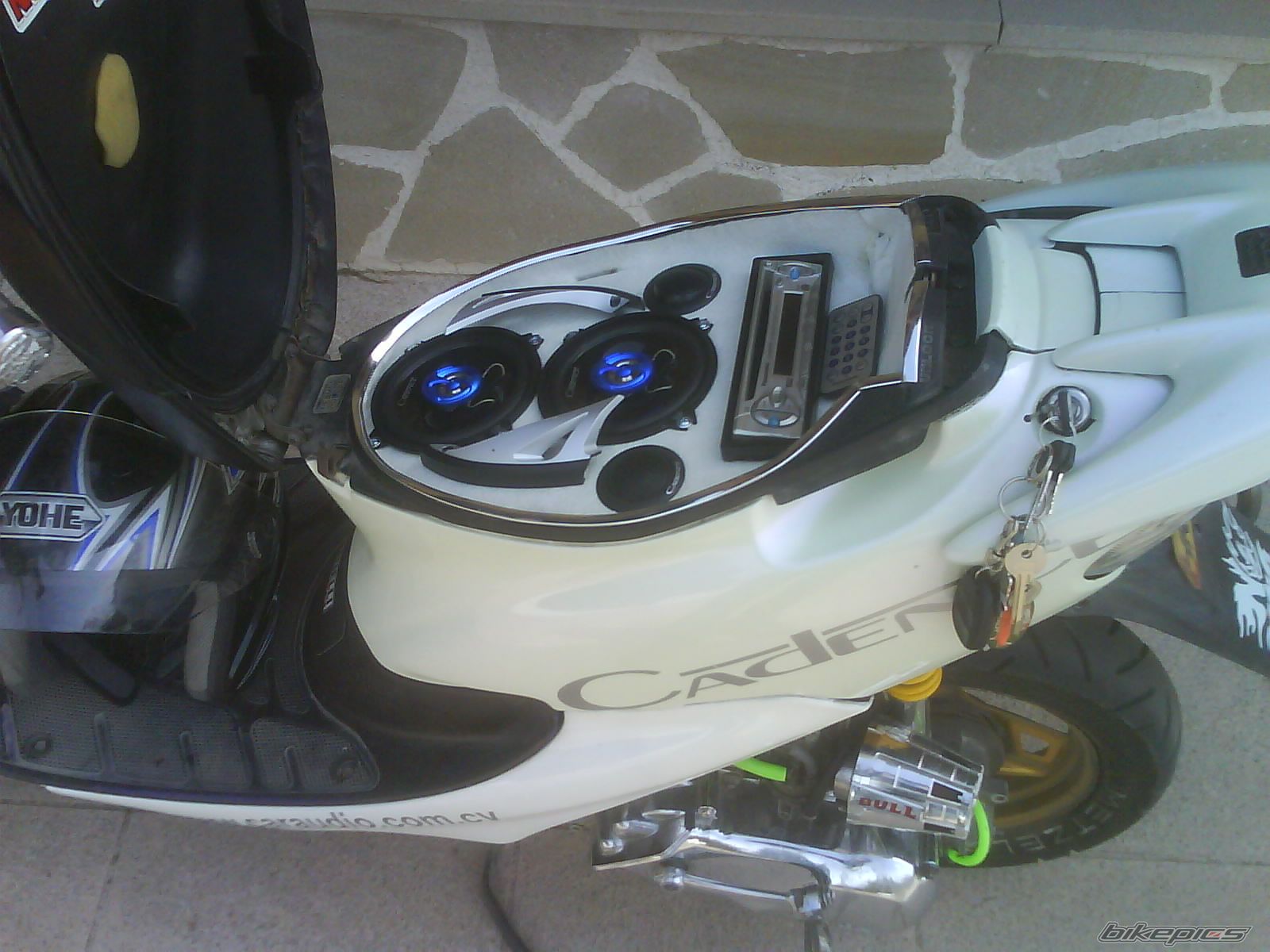 Photo 1674087
