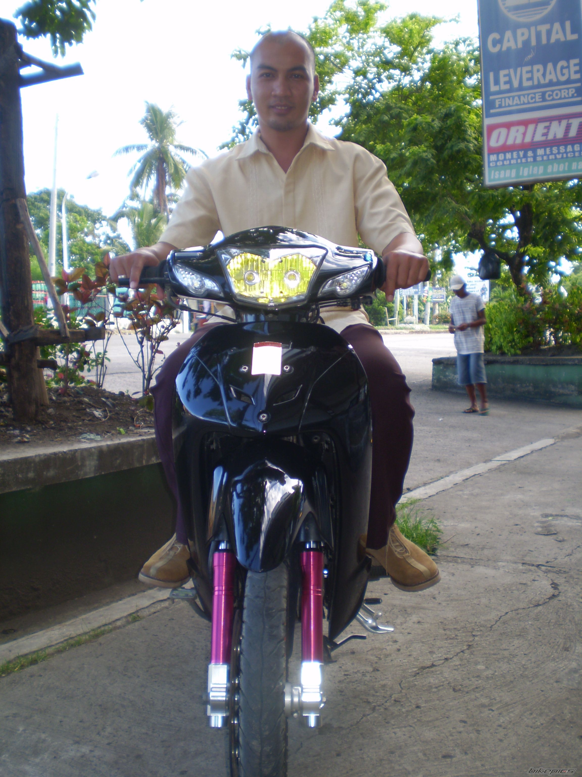 Photo 1674105