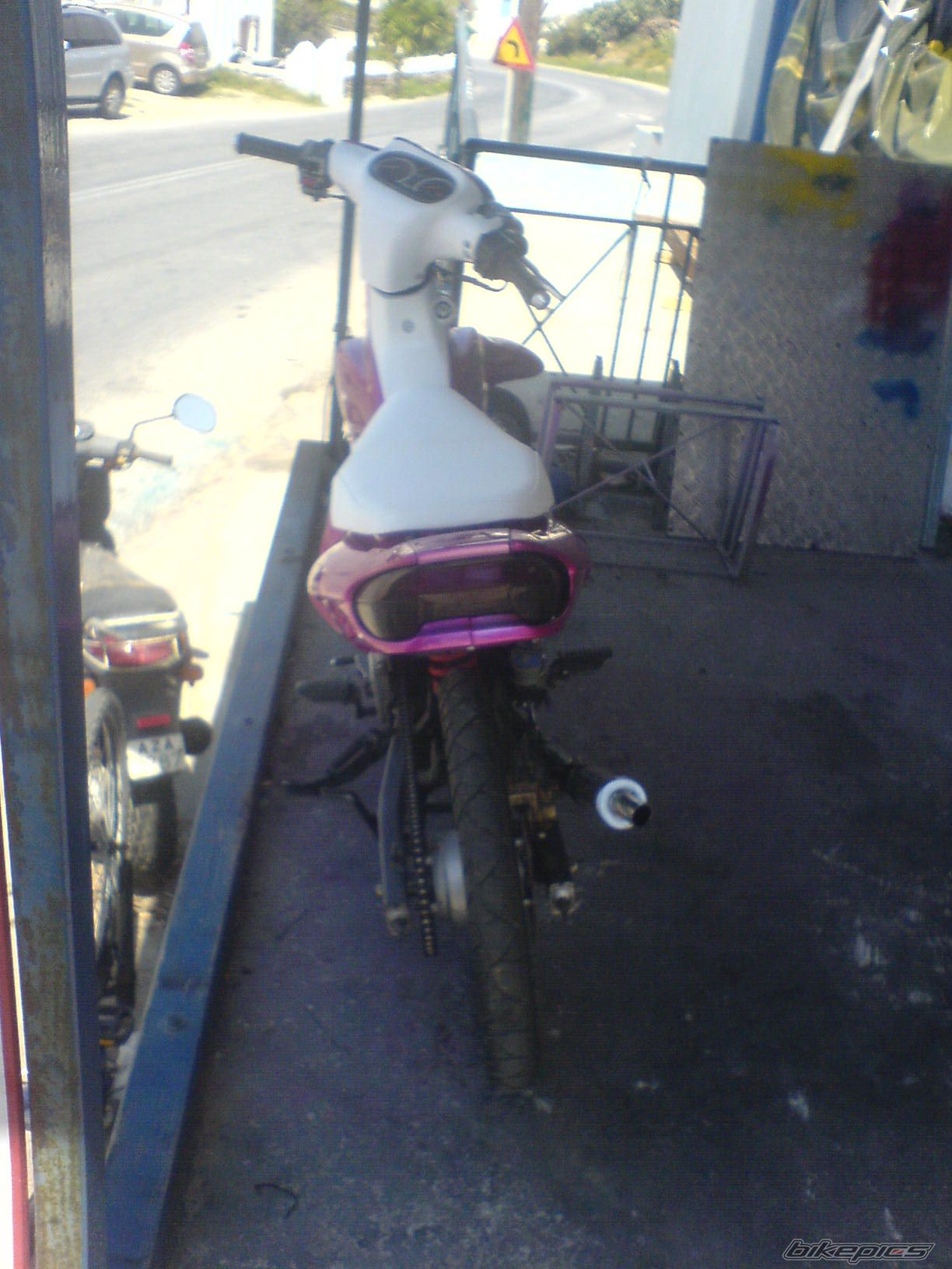 Photo 1674329