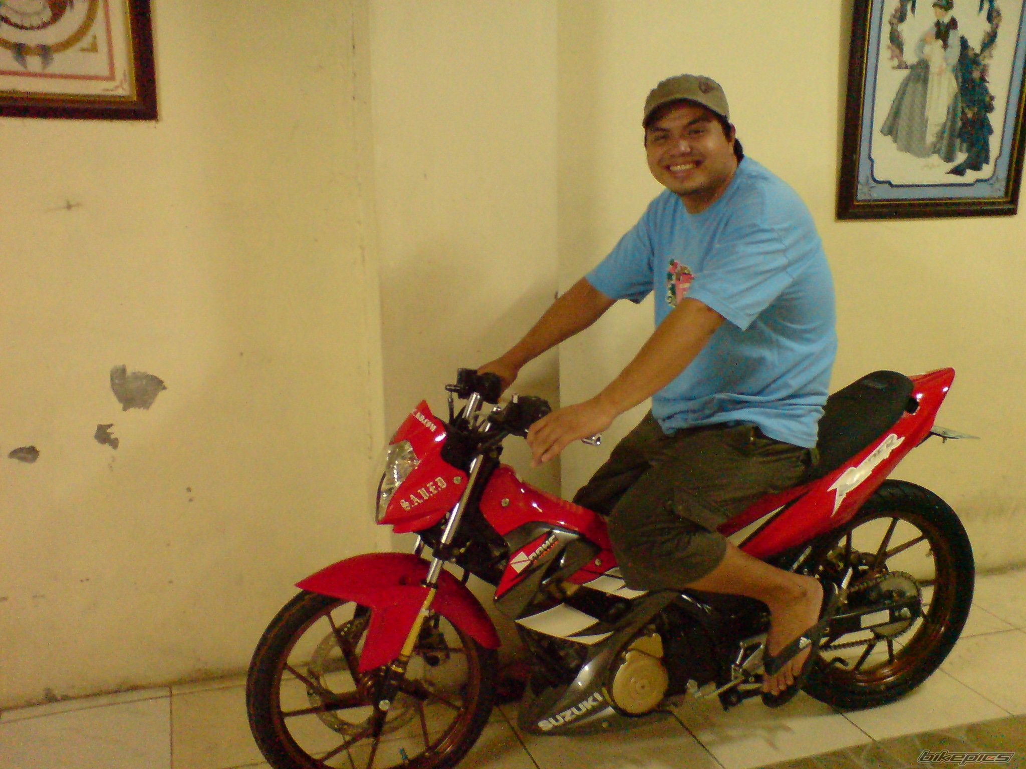 Bike Photo 1674375