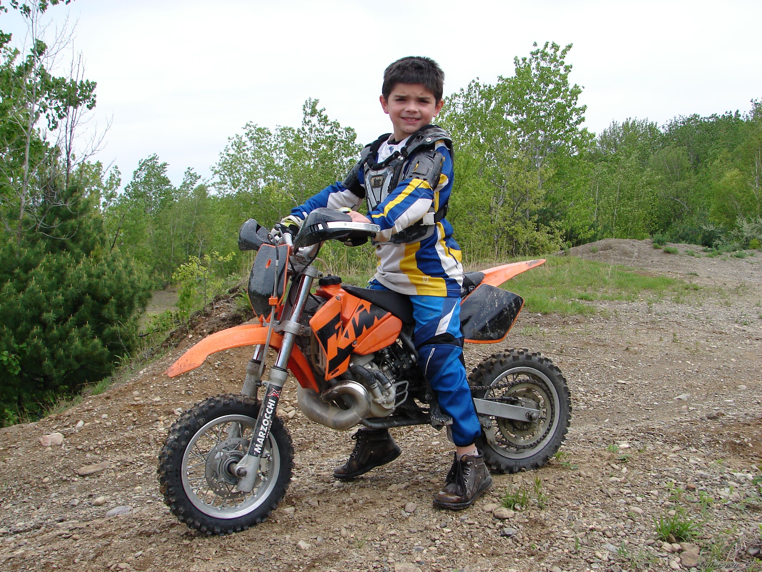 Photo 1674418