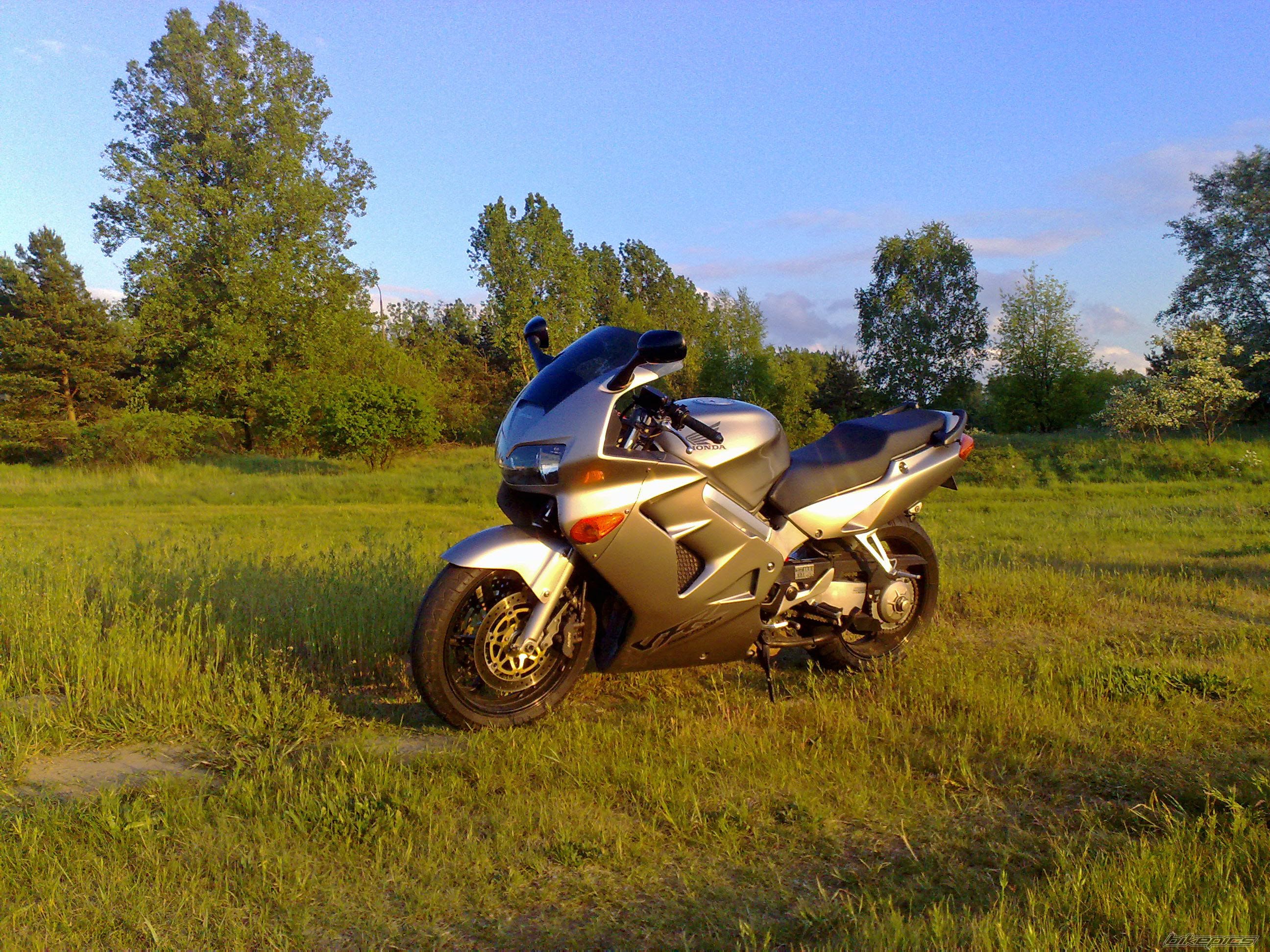 Photo 1674613