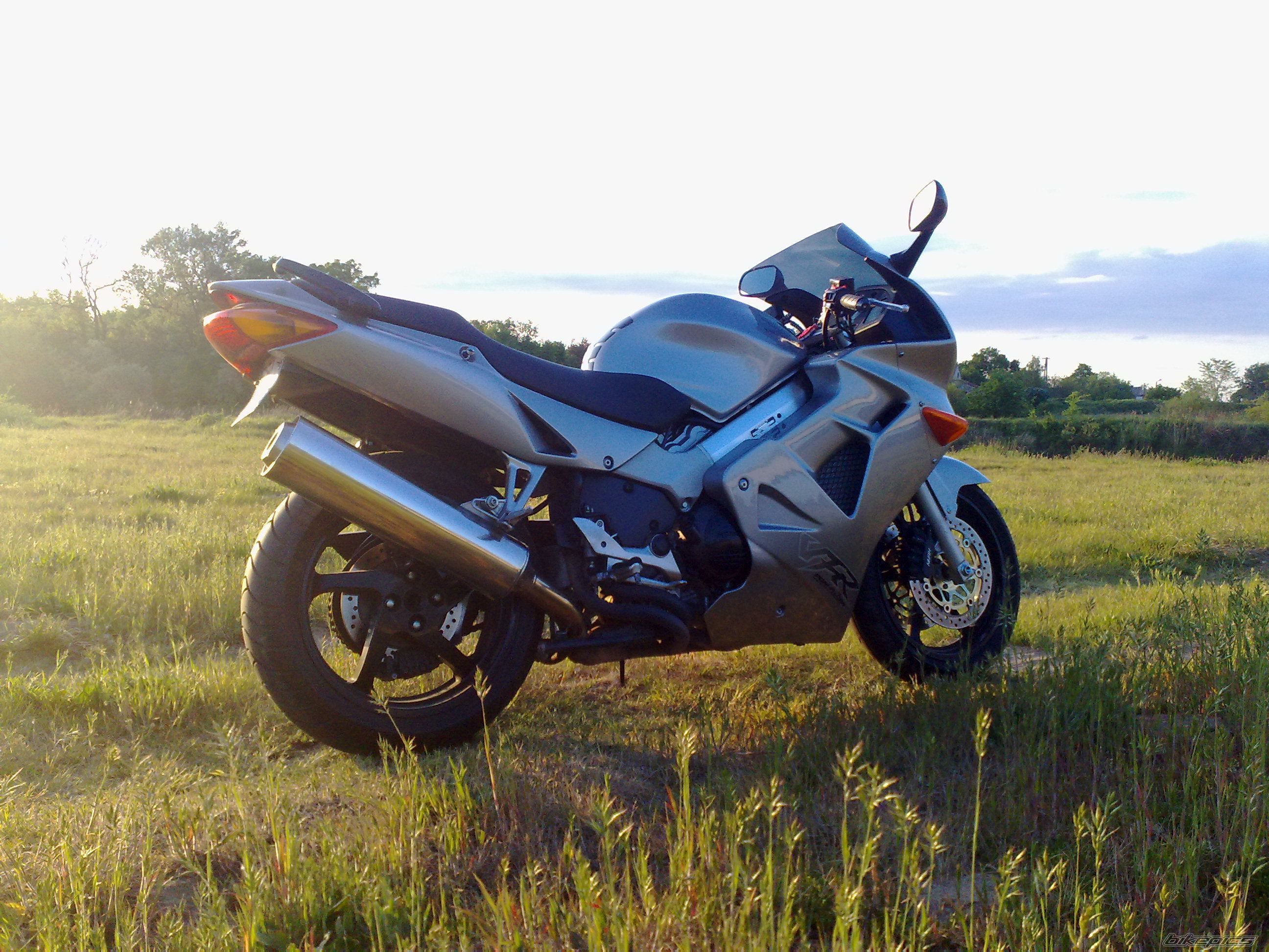 Photo 1674616