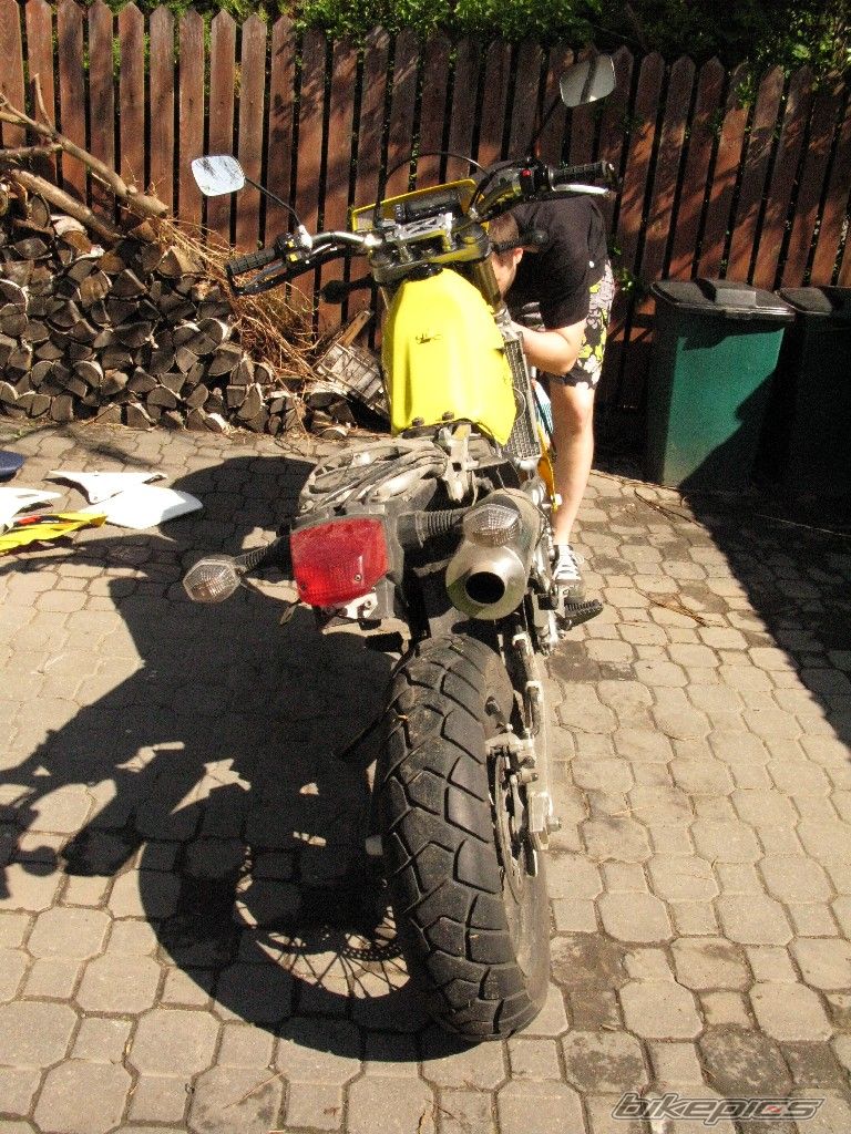 Photo 1674692