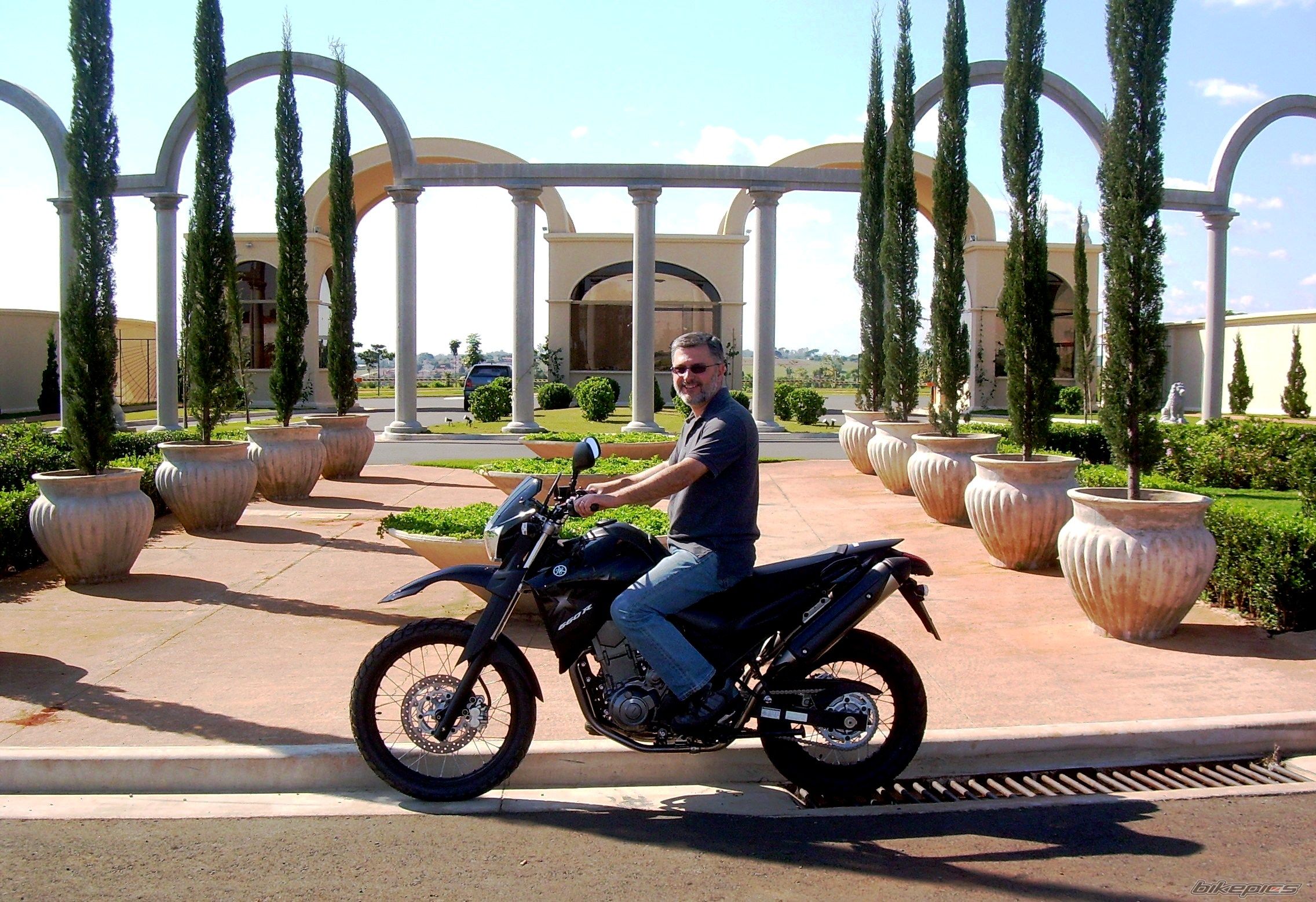 Bike Photo 1674762