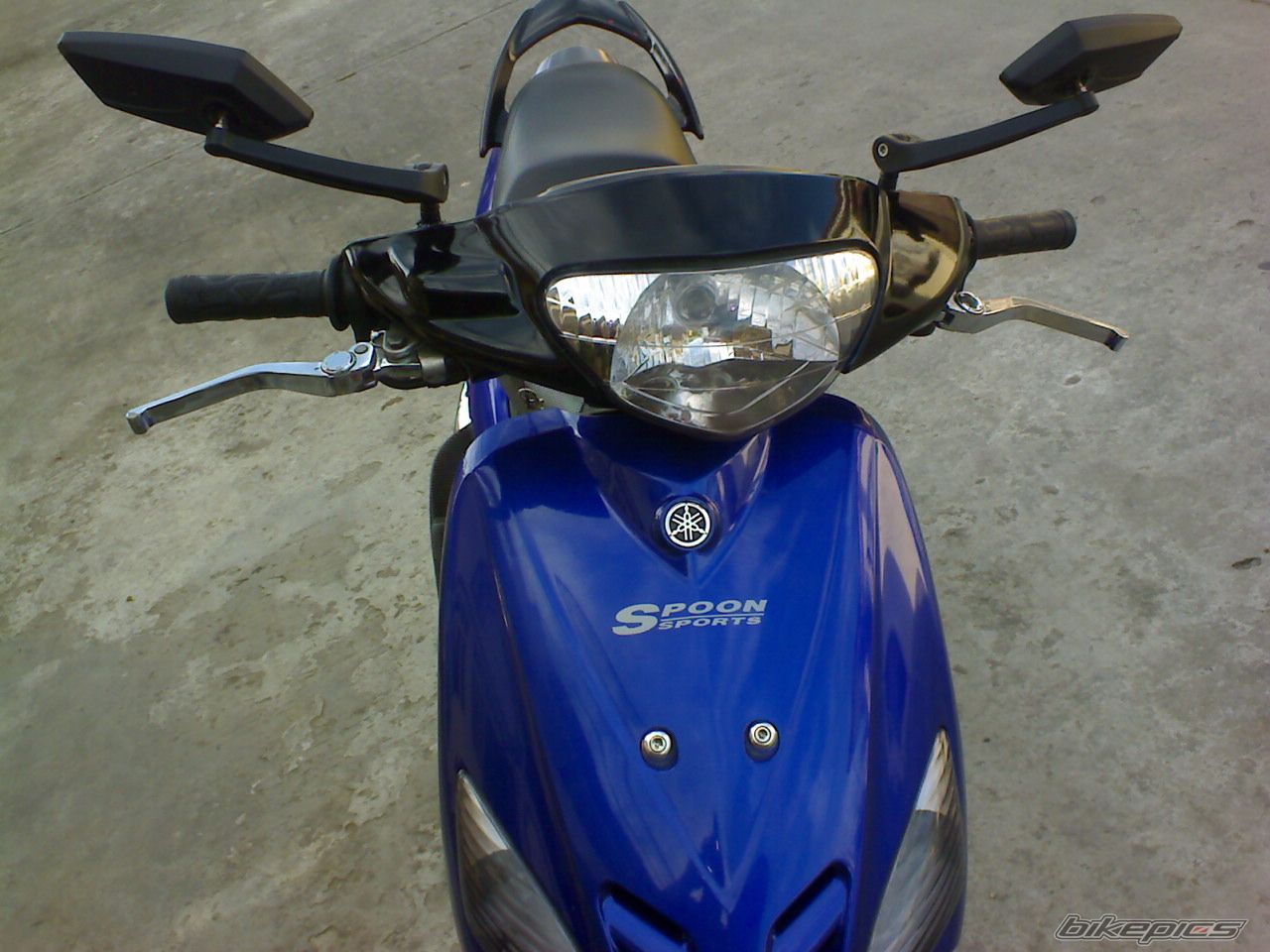 Photo 1674842