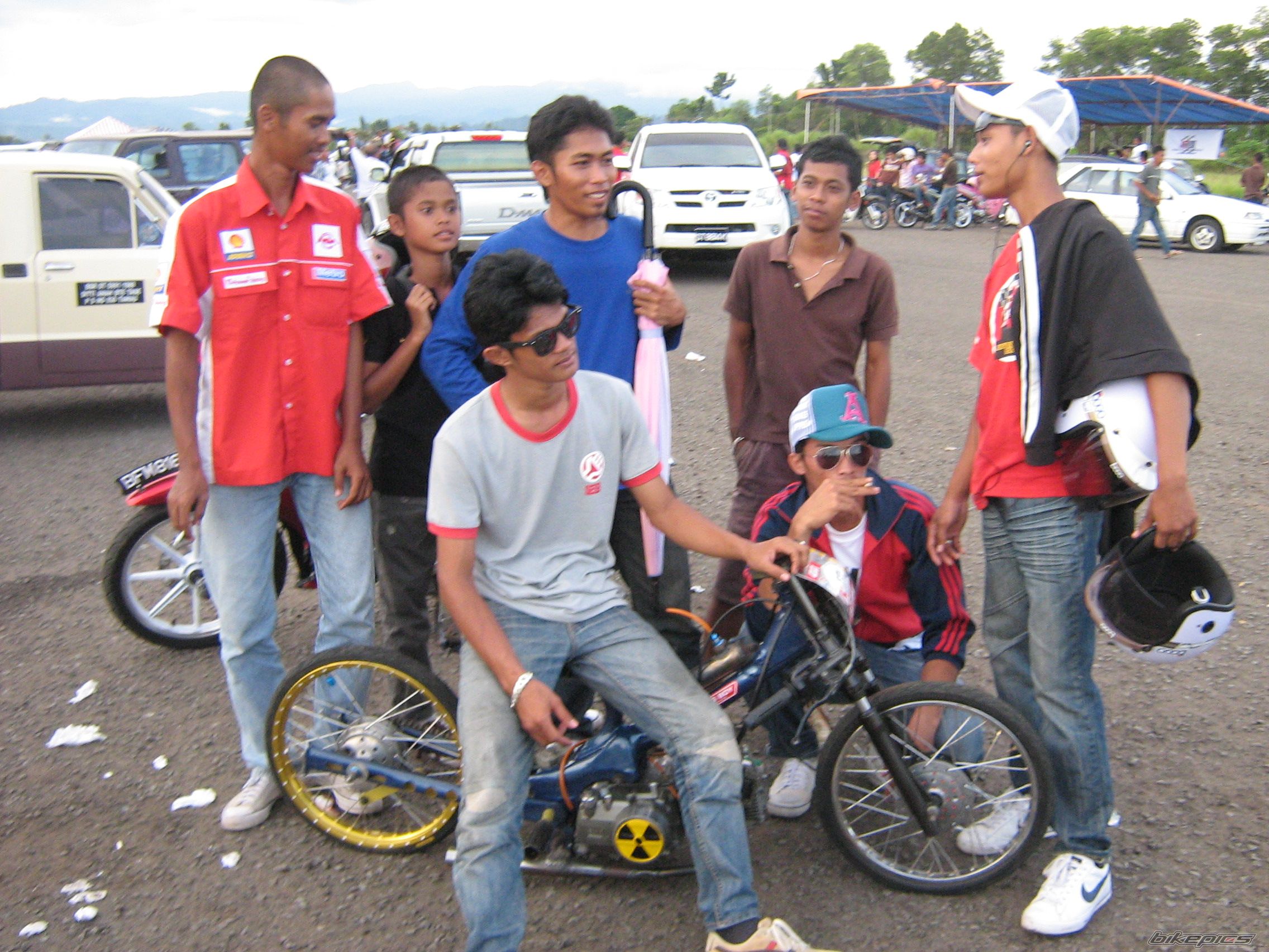 Bike Photo 1674940