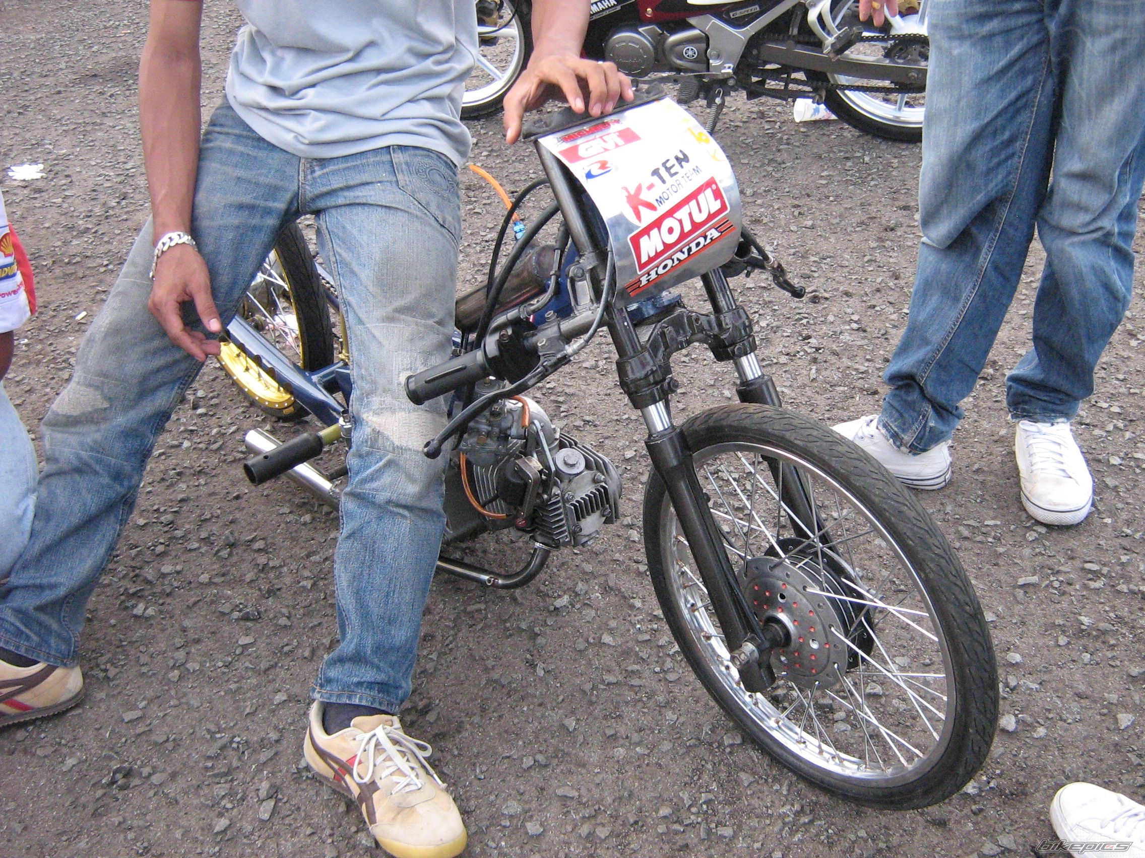 Bike Photo 1674953