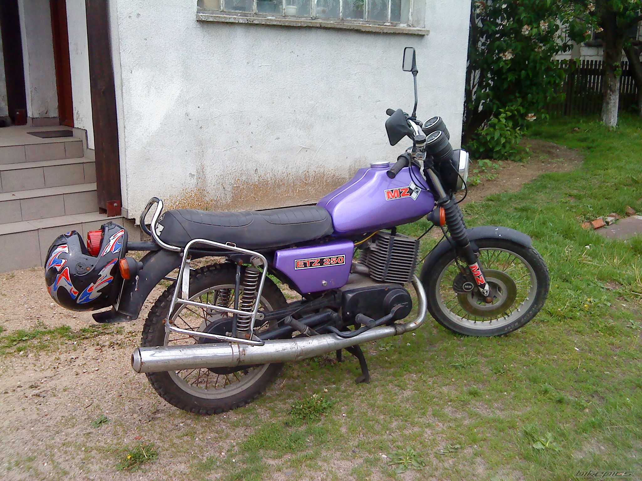 Photo 1675122