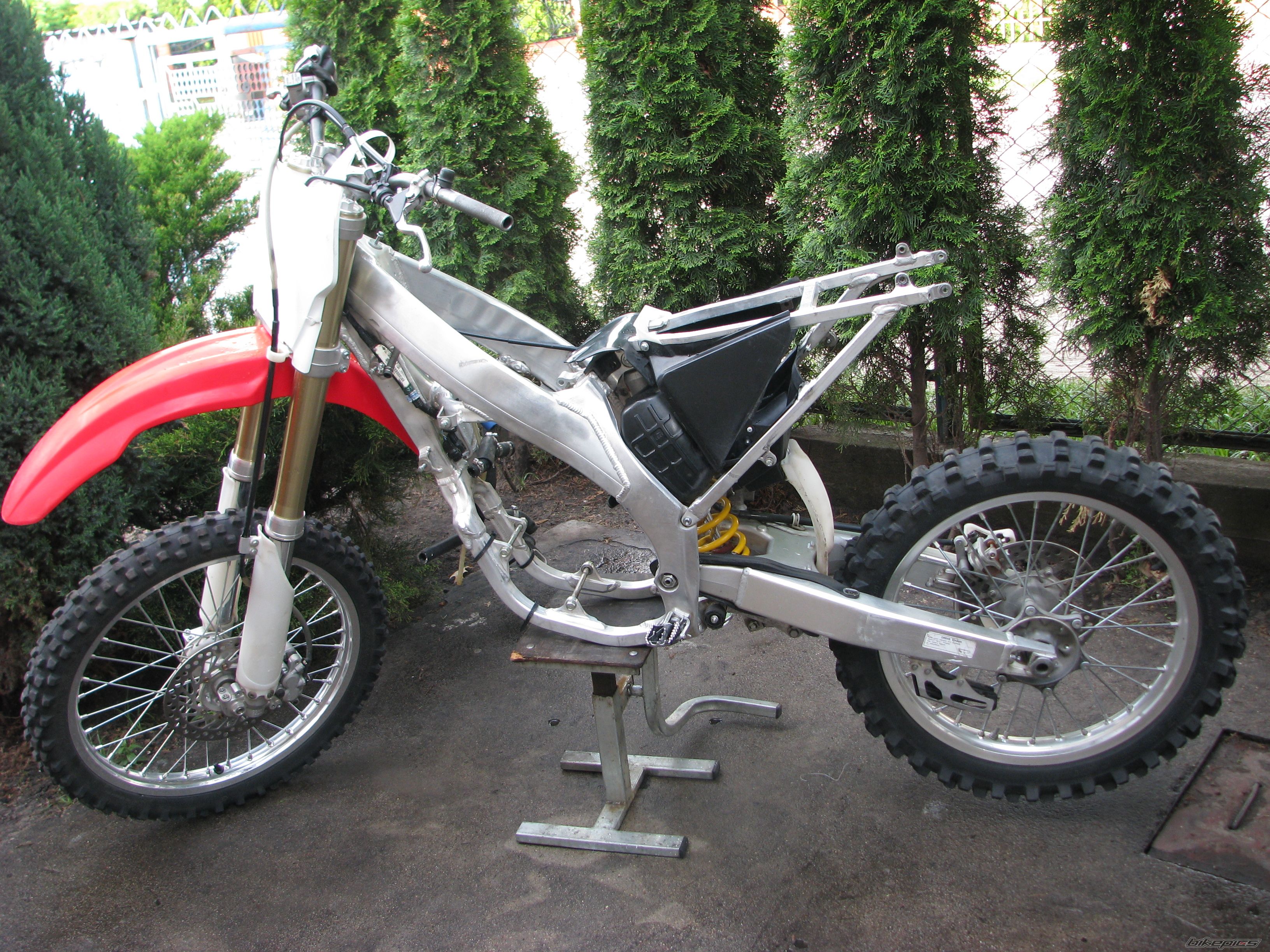 Photo 1675201