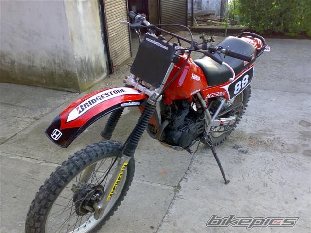 Photo 1675546