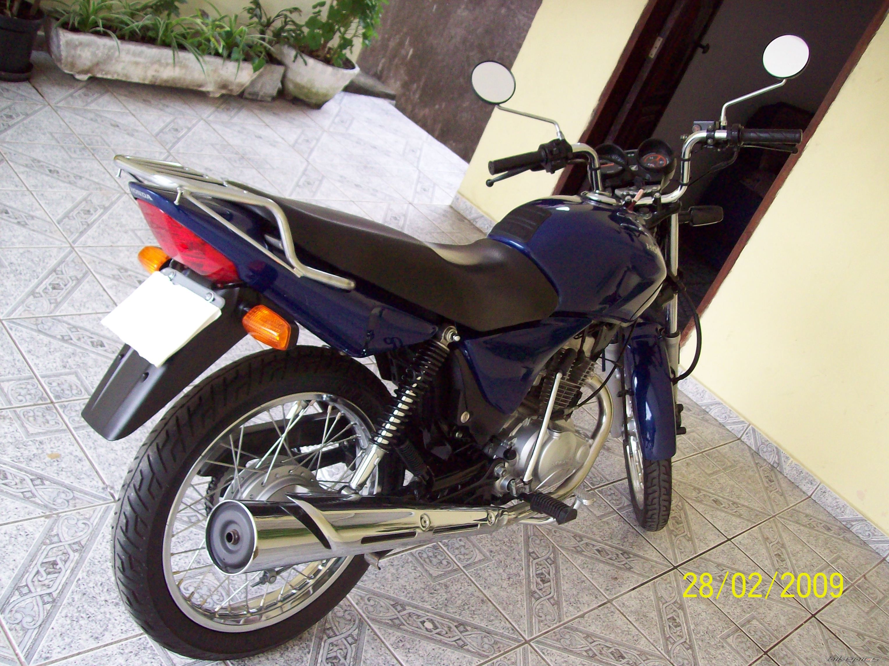 Bike Photo 1675696