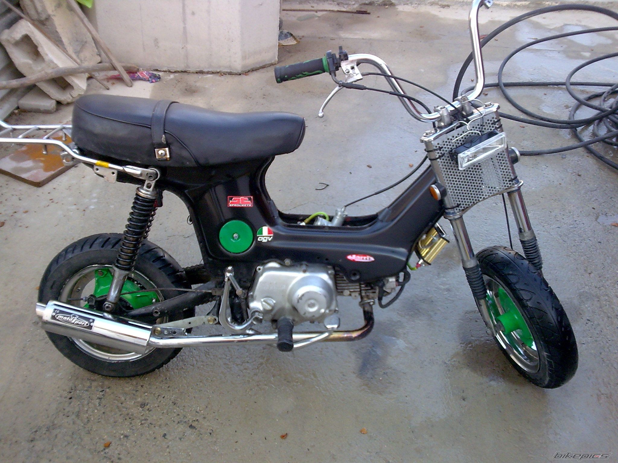 Photo 1675852