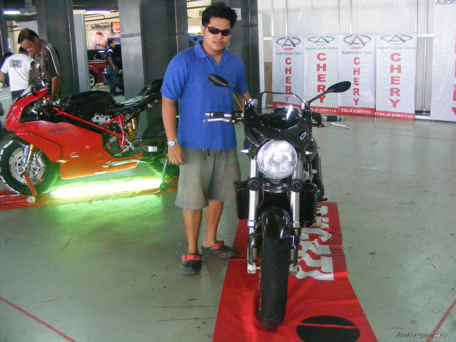 Bike Photo 1675854