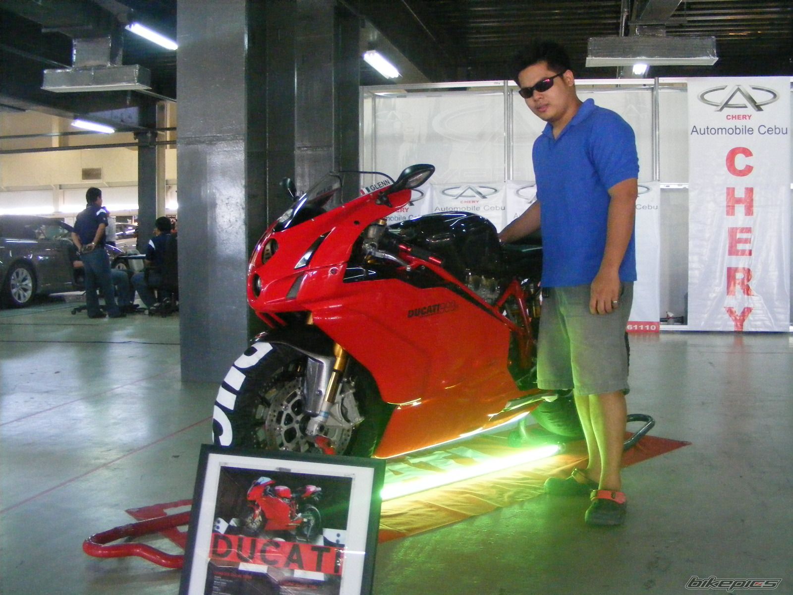Bike Photo 1675858