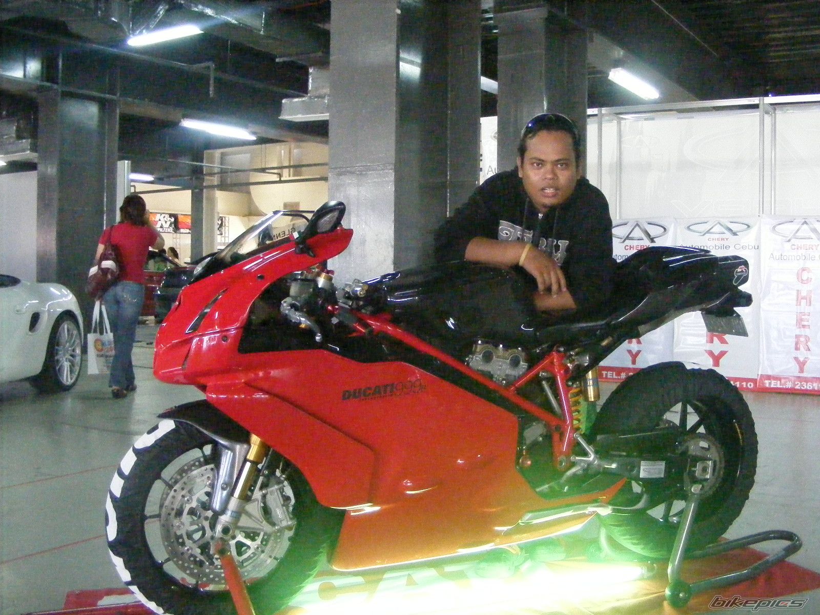 Bike Photo 1675859