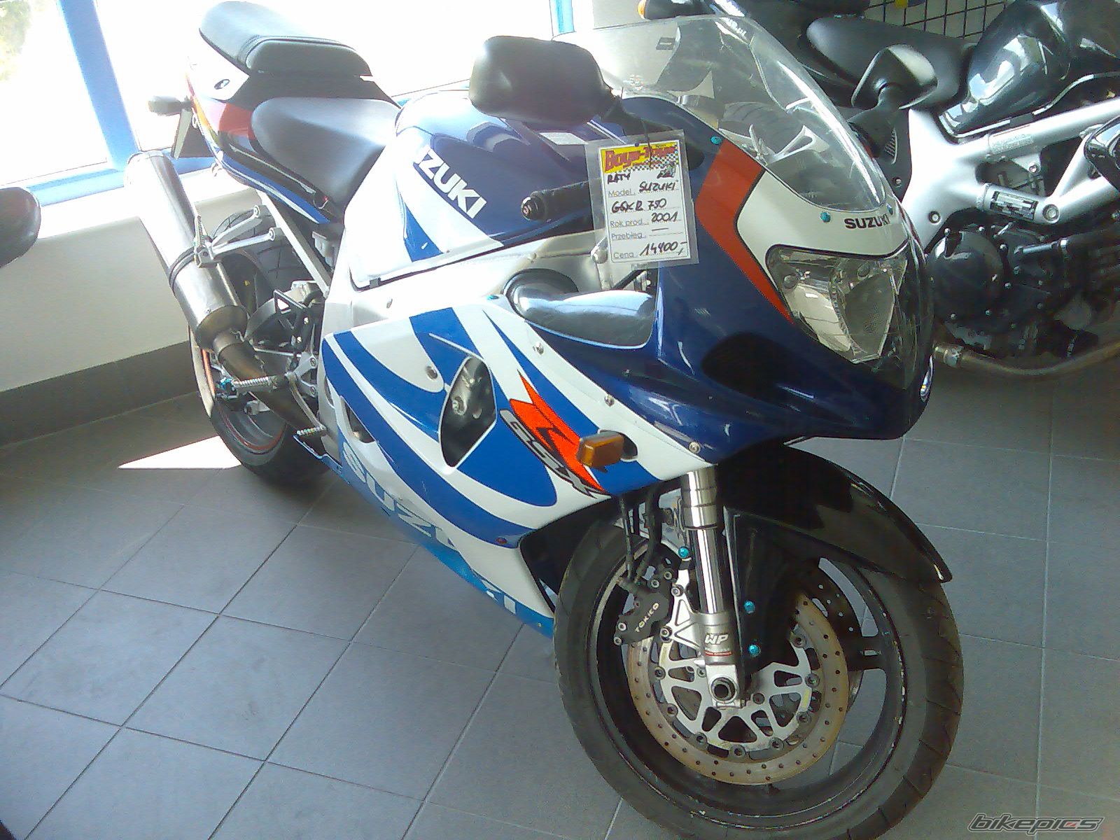 Photo 1675943