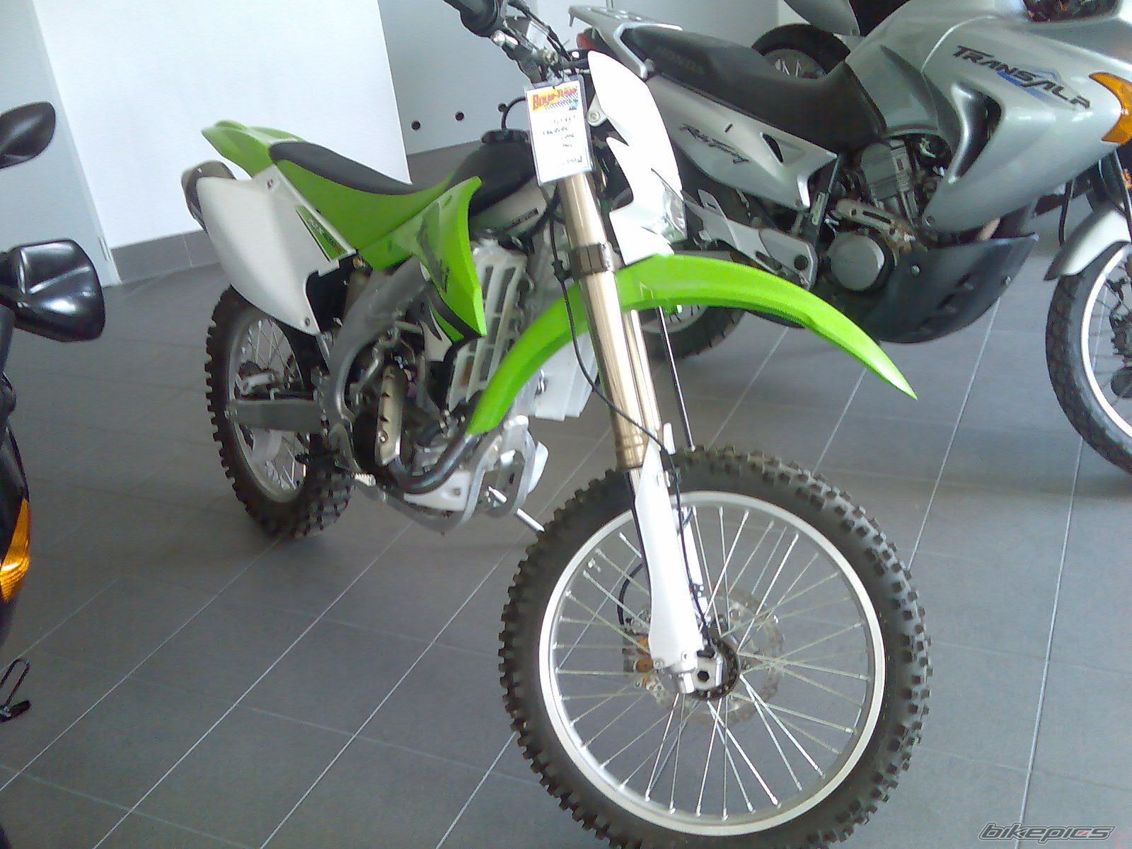 Photo 1675954