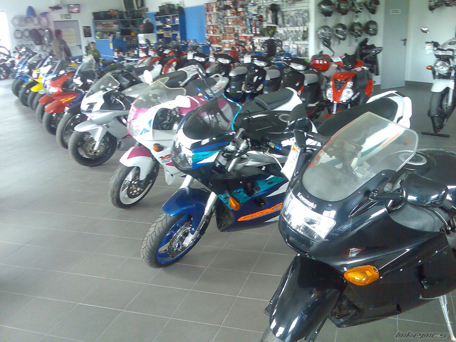 Photo 1675968