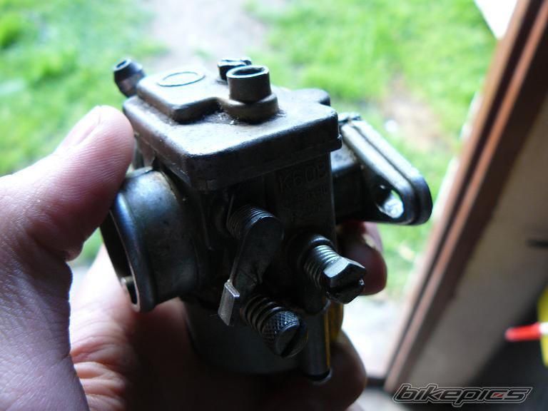 Photo 1676038