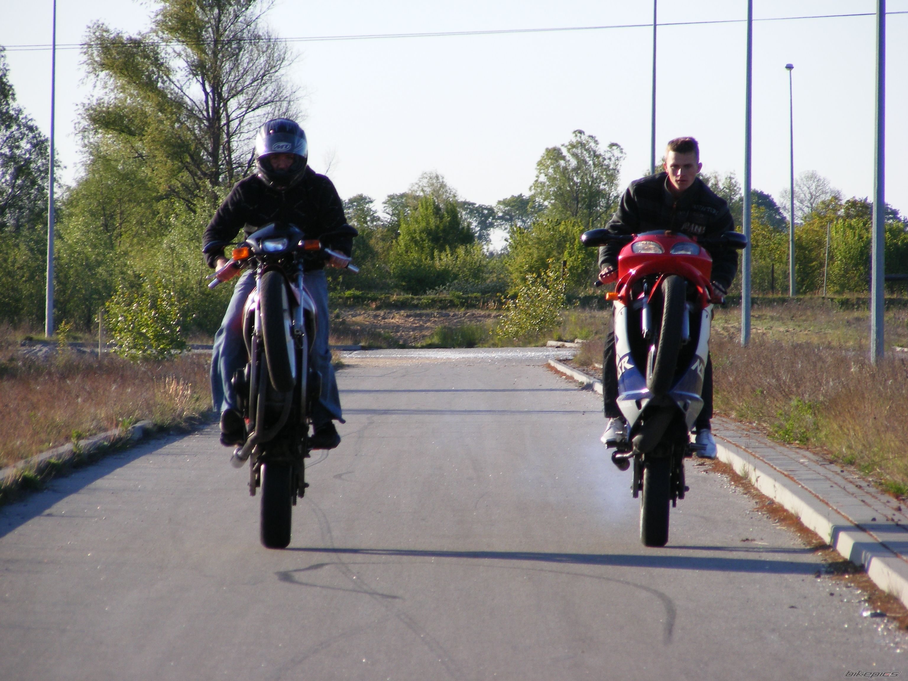 Bike Photo 1676065