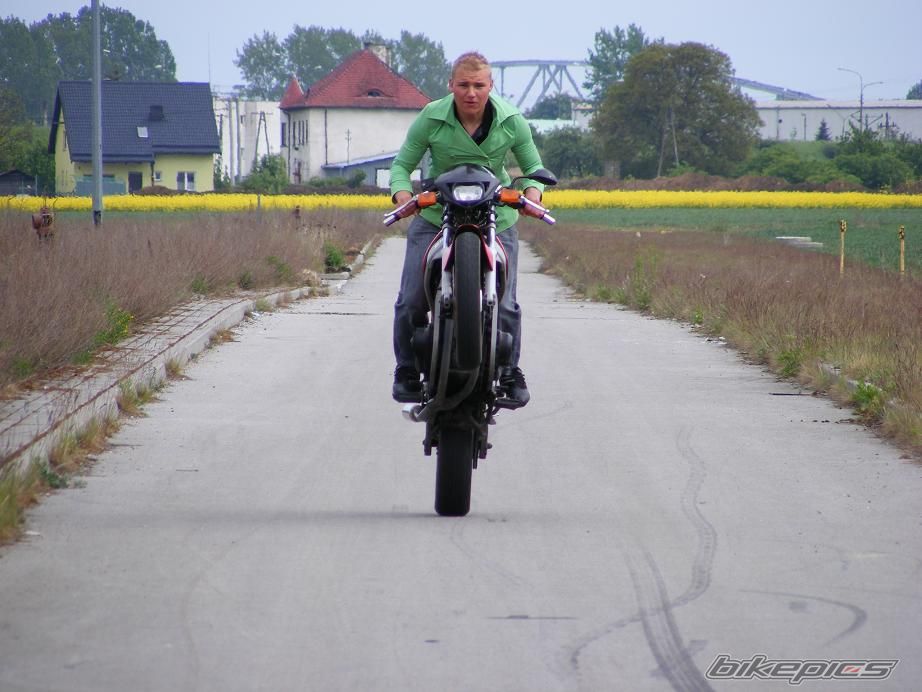 Bike Photo 1676068