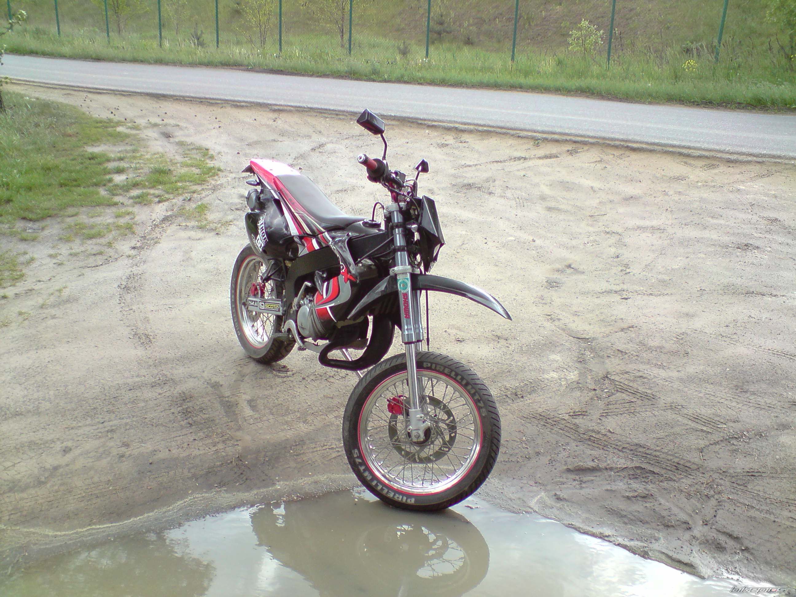 Photo 1676078