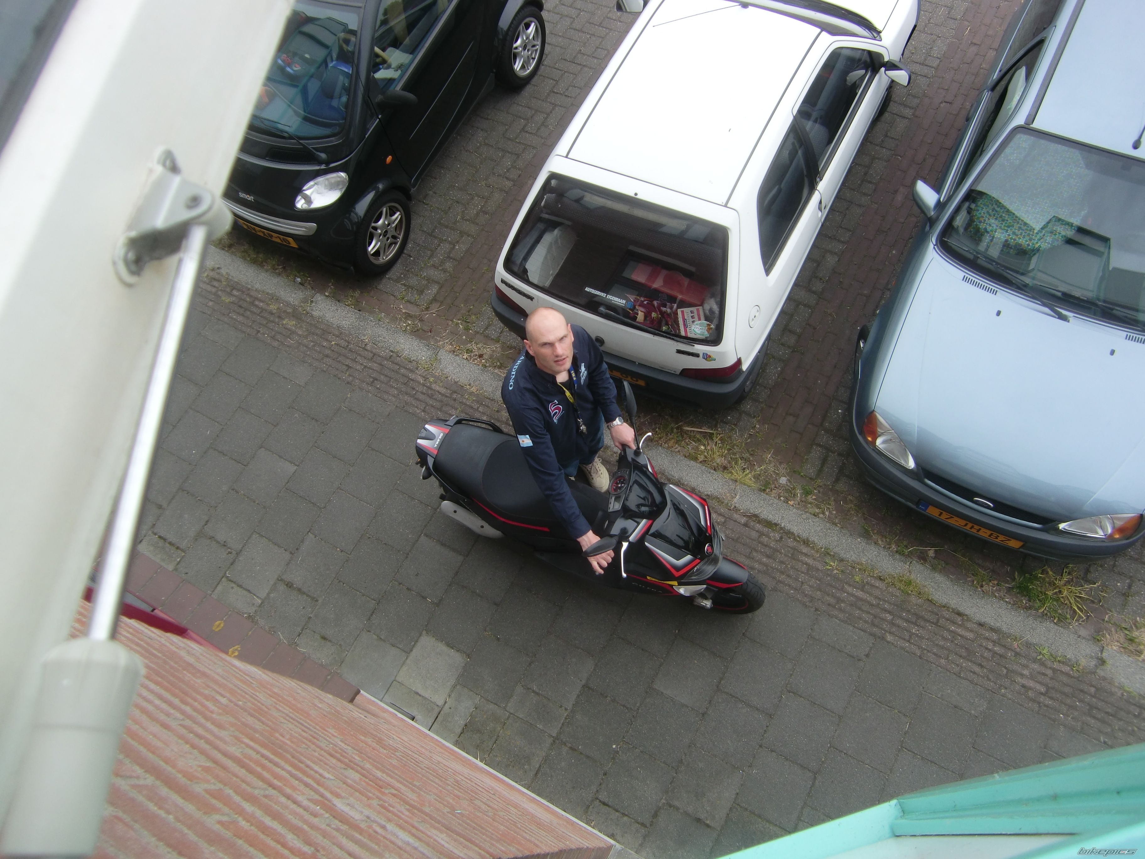 Bike Photo 1676187